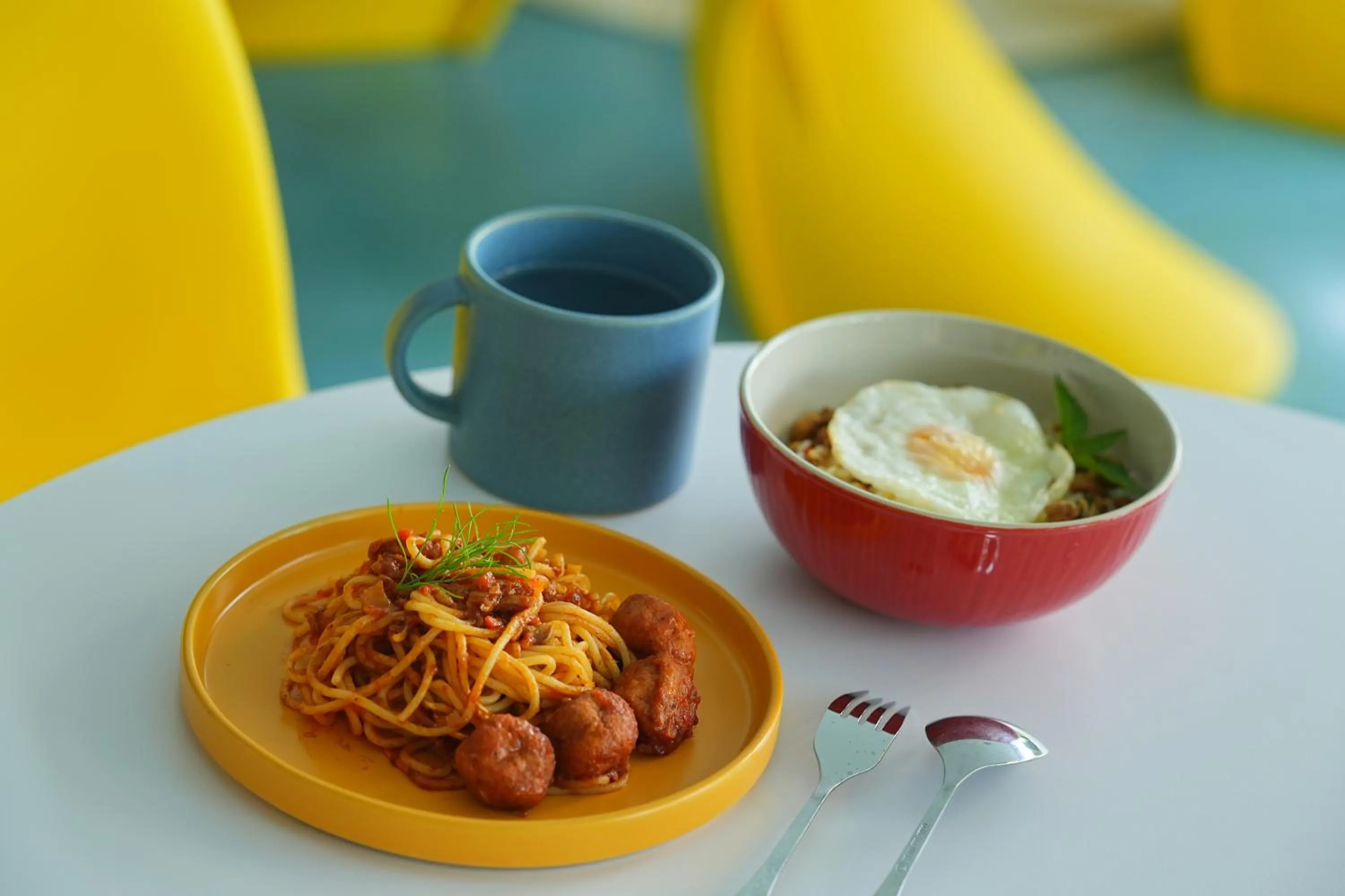 Food and drinks in GO Hotel Chonburi at Central Chonburi