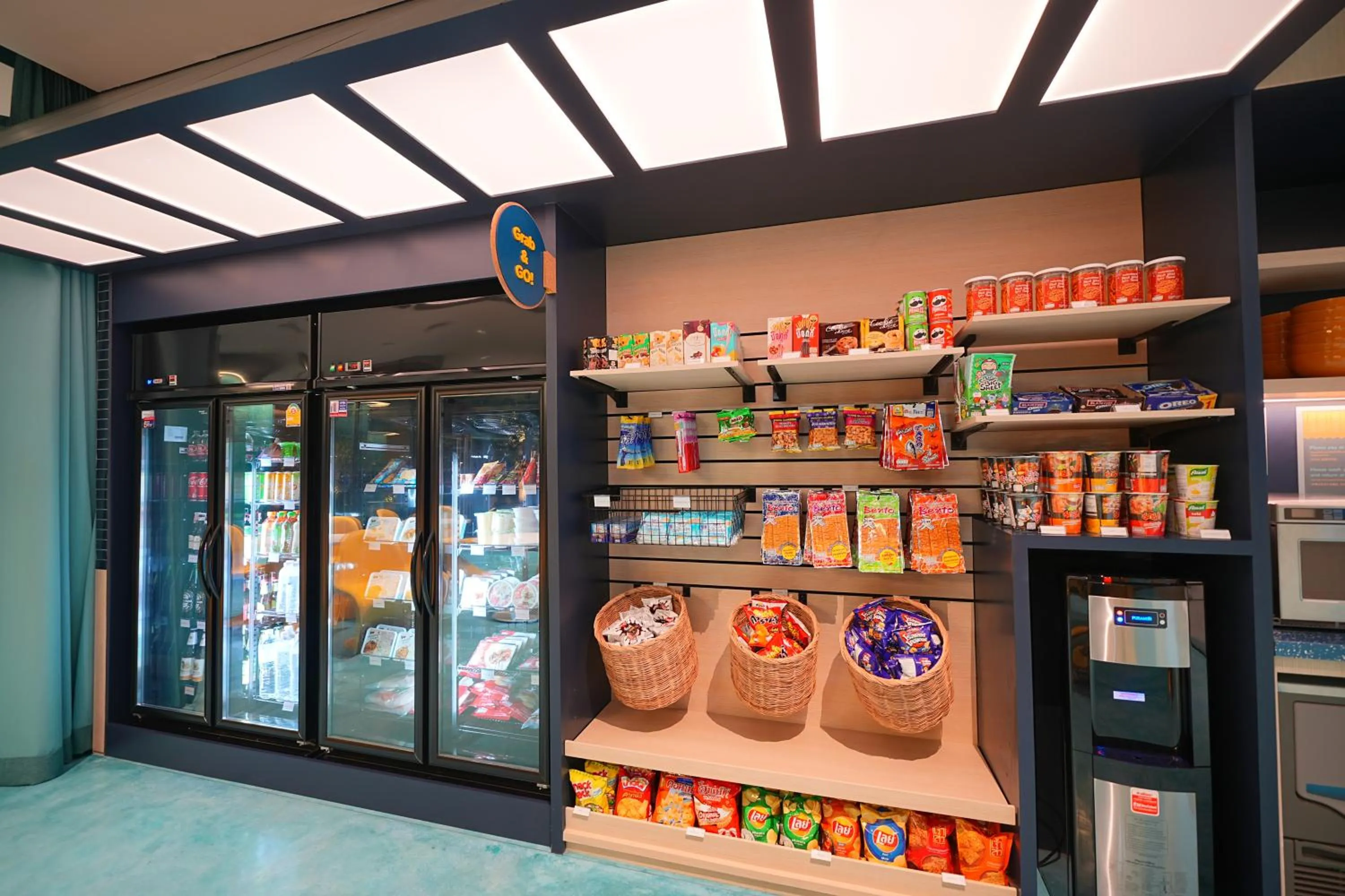 Food and drinks in GO Hotel Chonburi at Central Chonburi