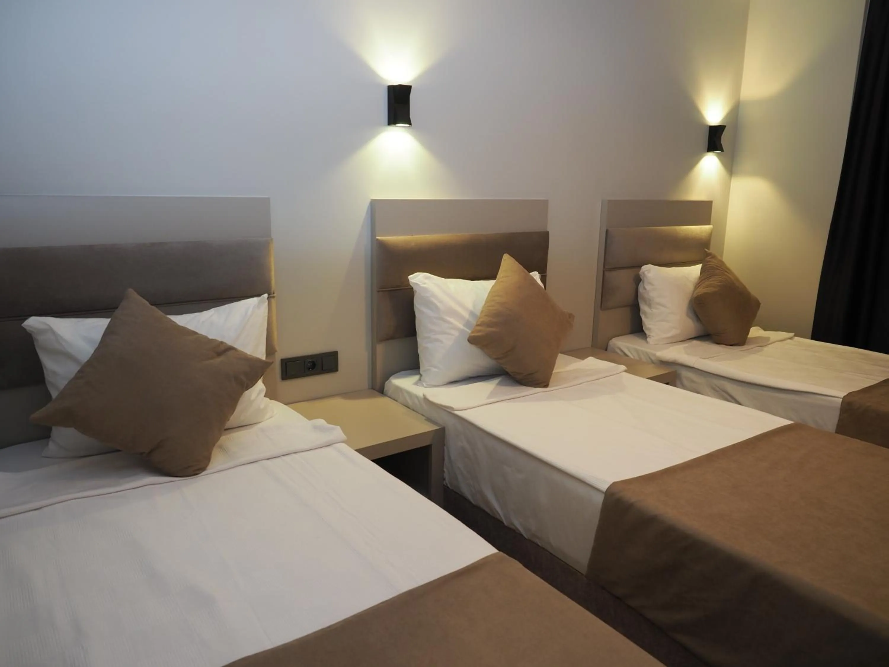 Photo of the whole room, Bed in Zenia Hotel