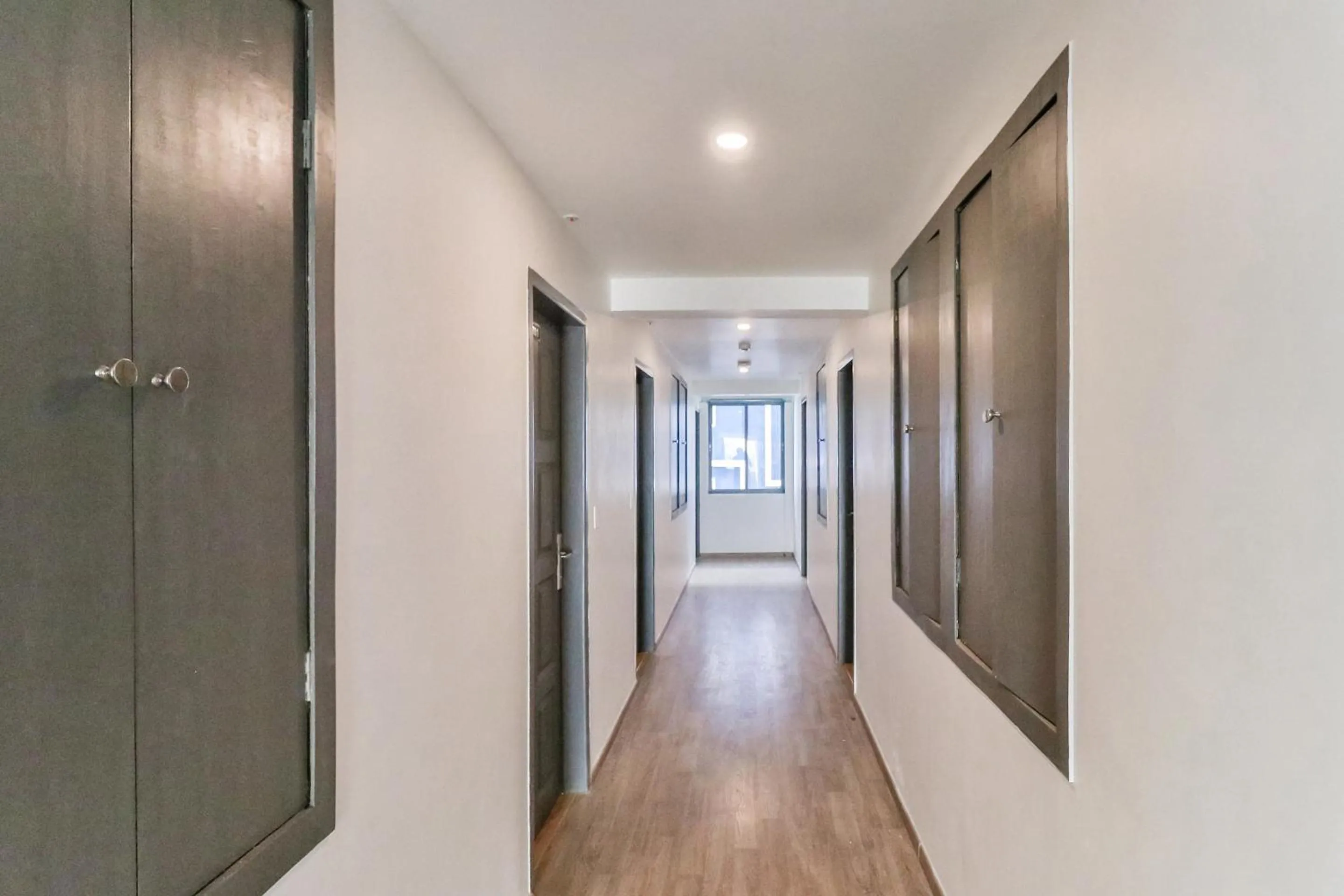 Lobby or reception in Super Townhouse Reva College University