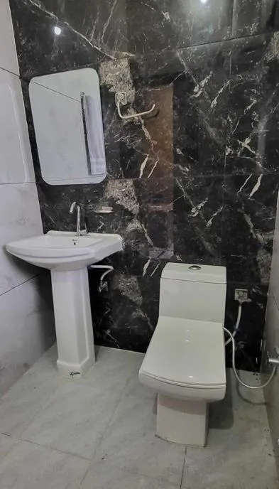 Bathroom in Hotel Panipat Town House