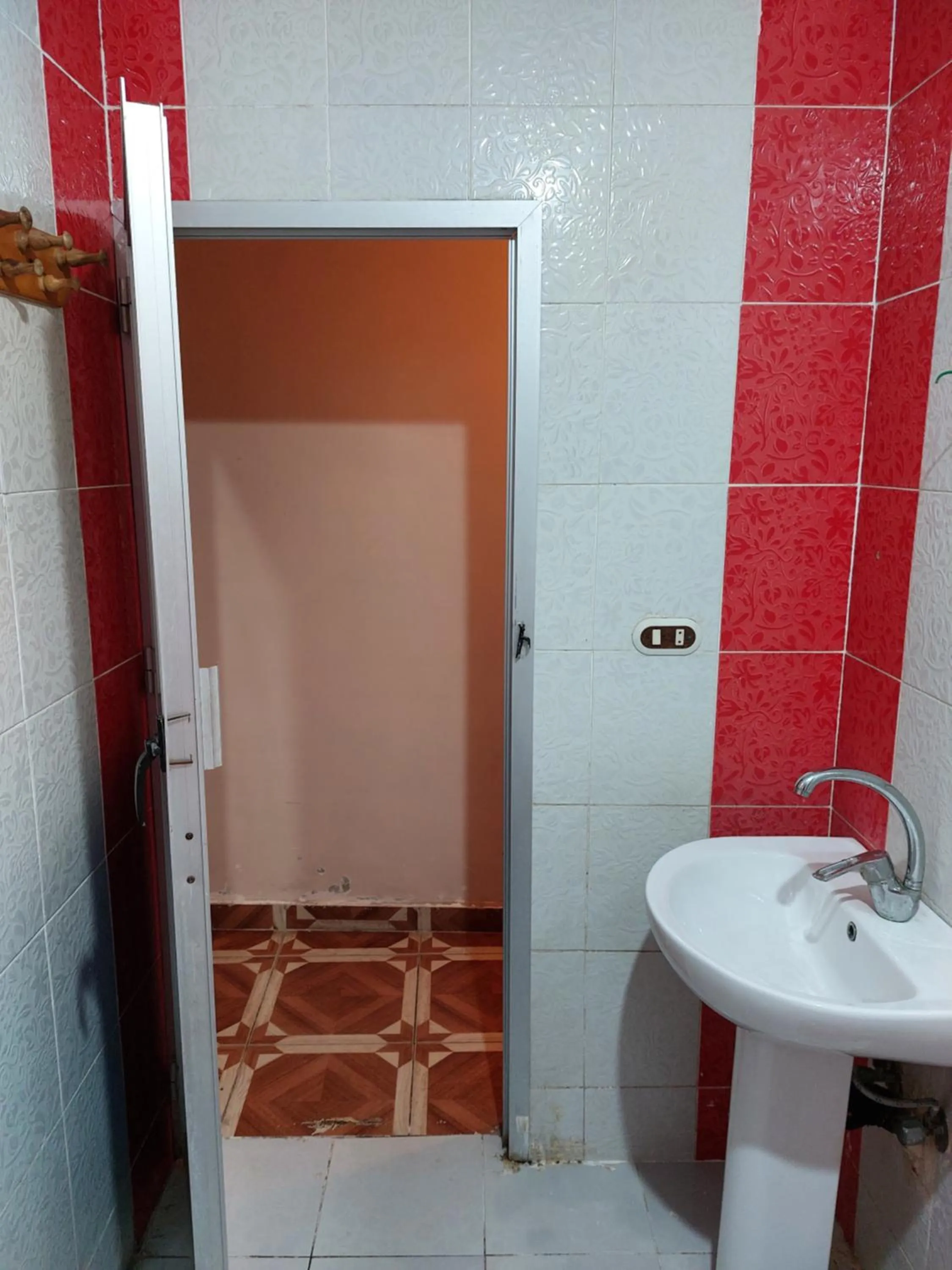 Toilet in KENZY Apartment