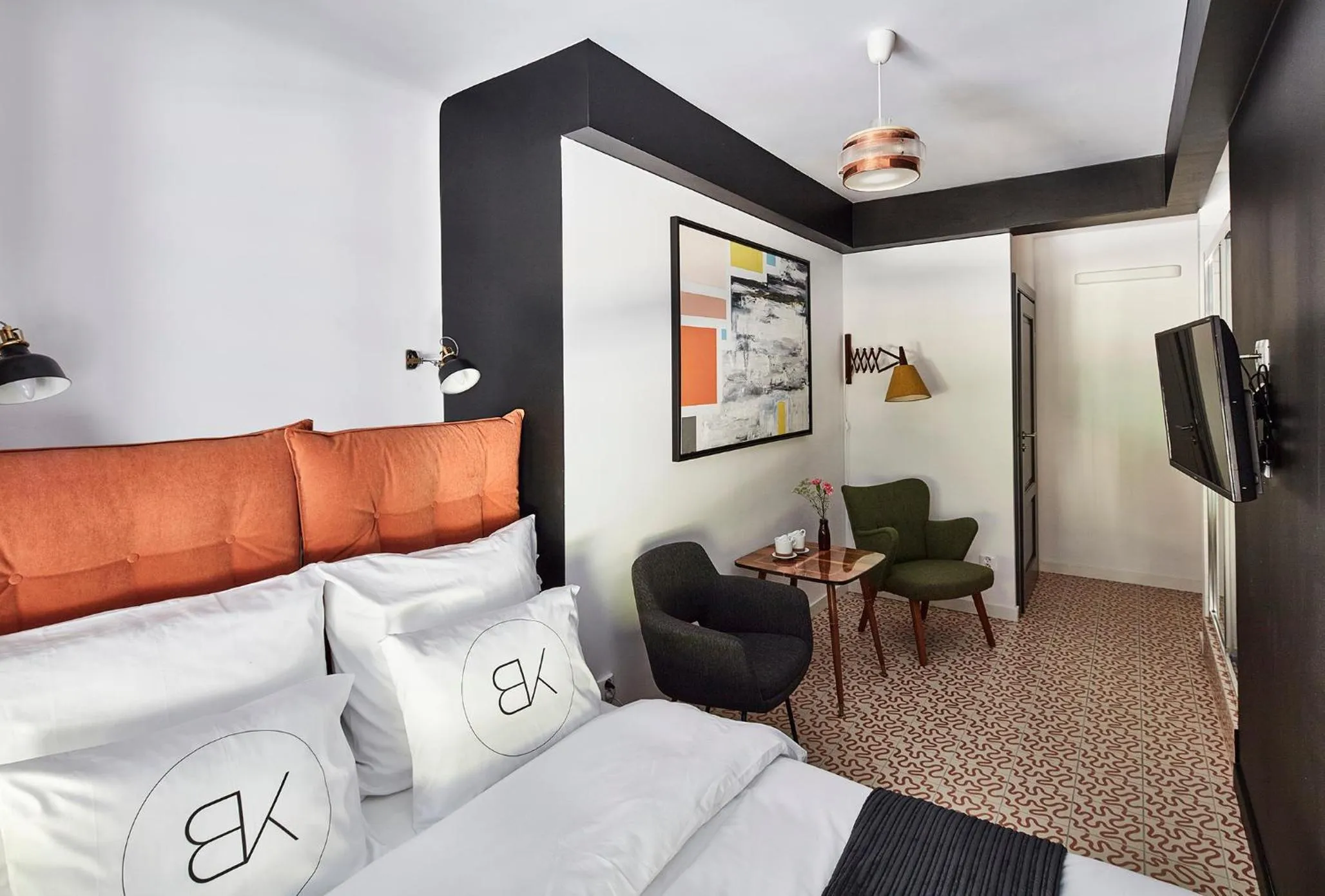 Bed in Bez Kantów Art Rooms