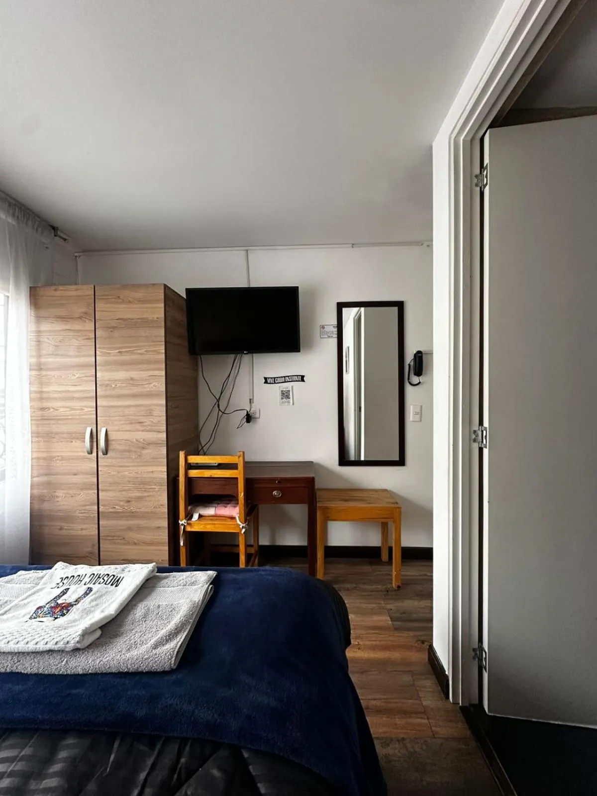 Photo of the whole room, Bed in Alojamiento Mosaic House