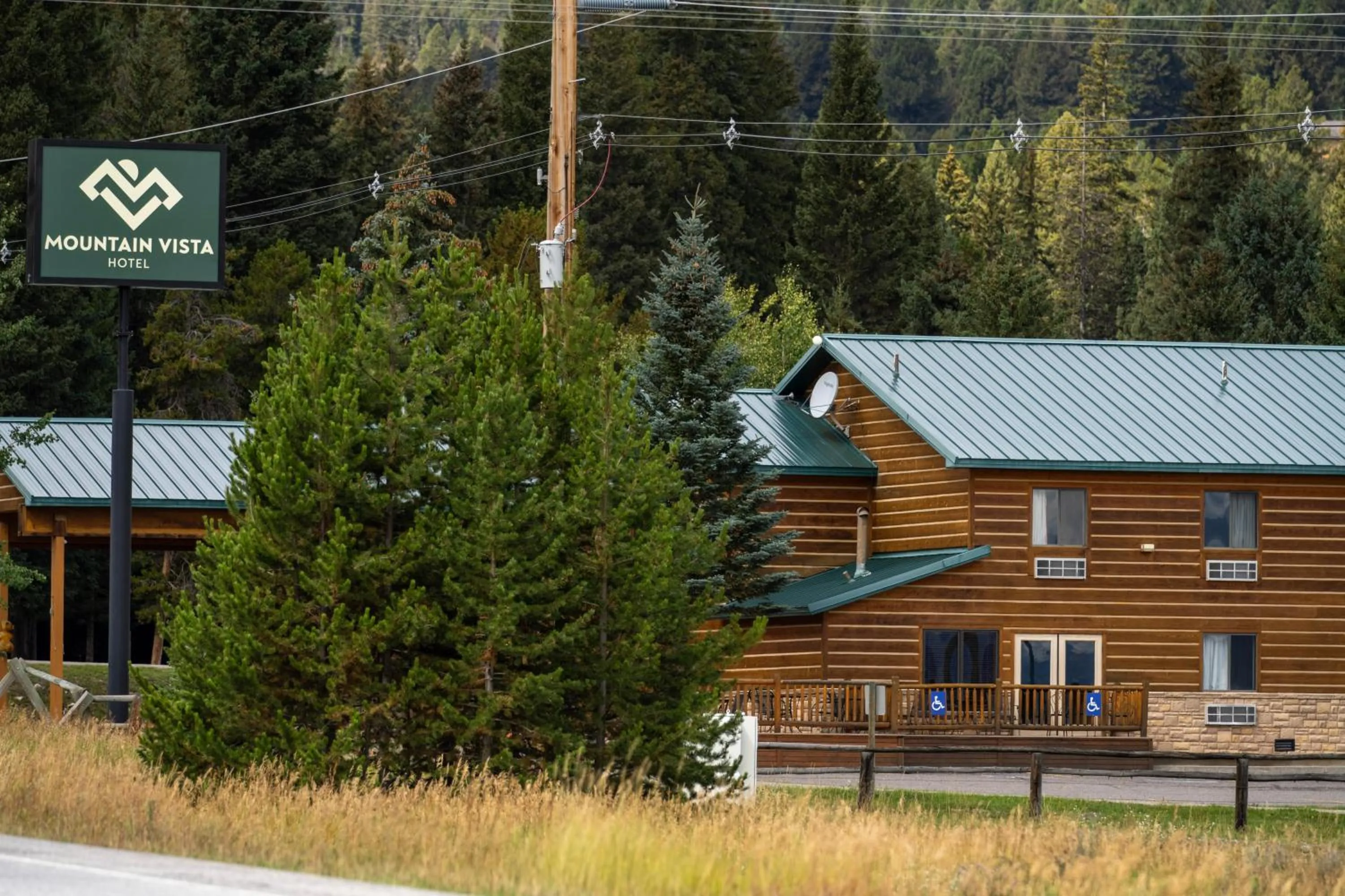 Property building in Mountain Vista Hotel