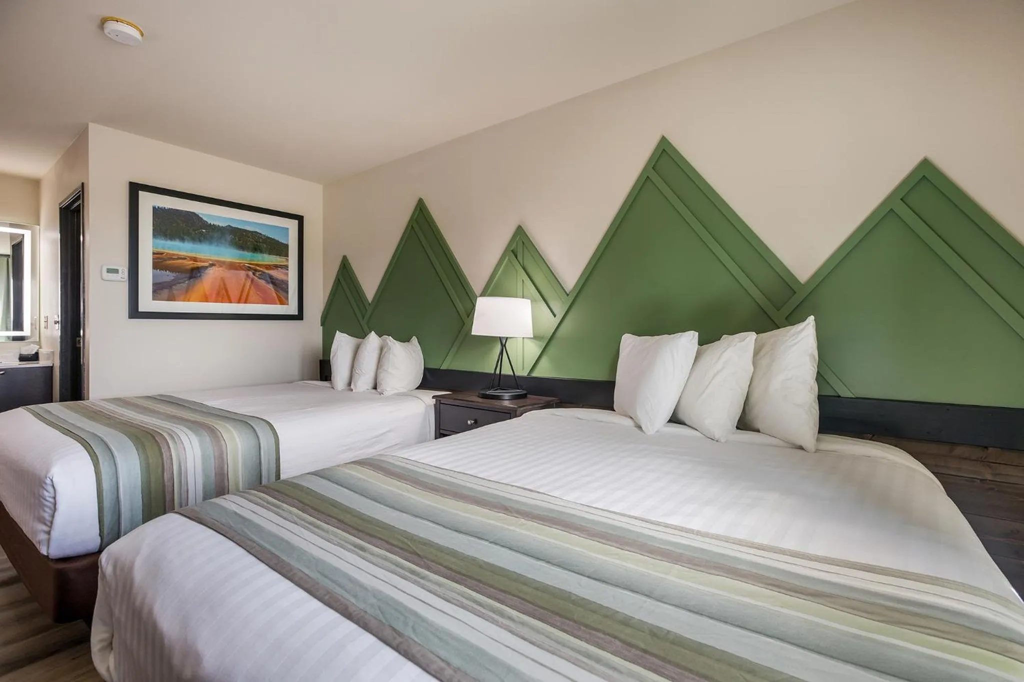 Bed in Mountain Vista Hotel