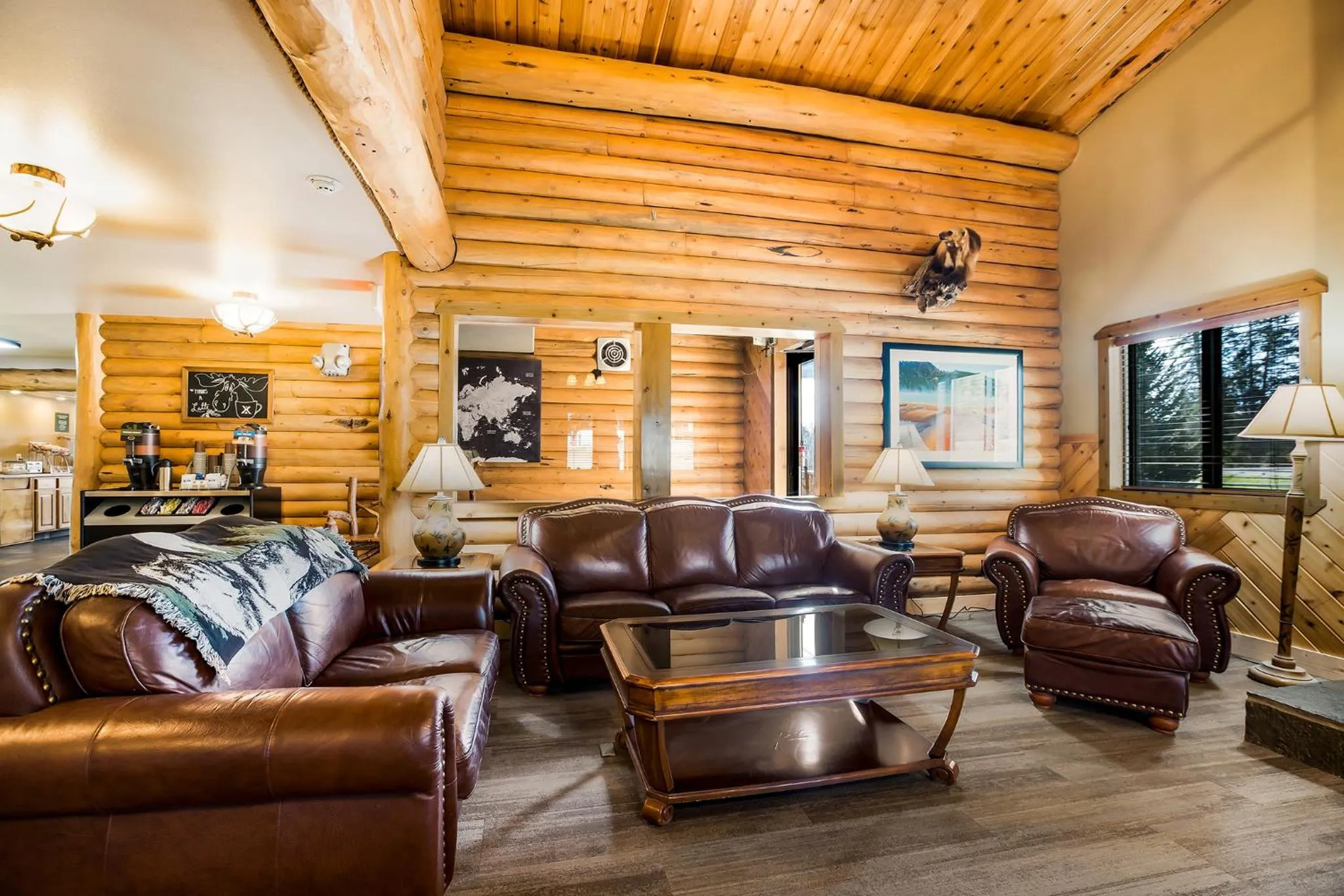 Lobby or reception in Mountain Vista Hotel