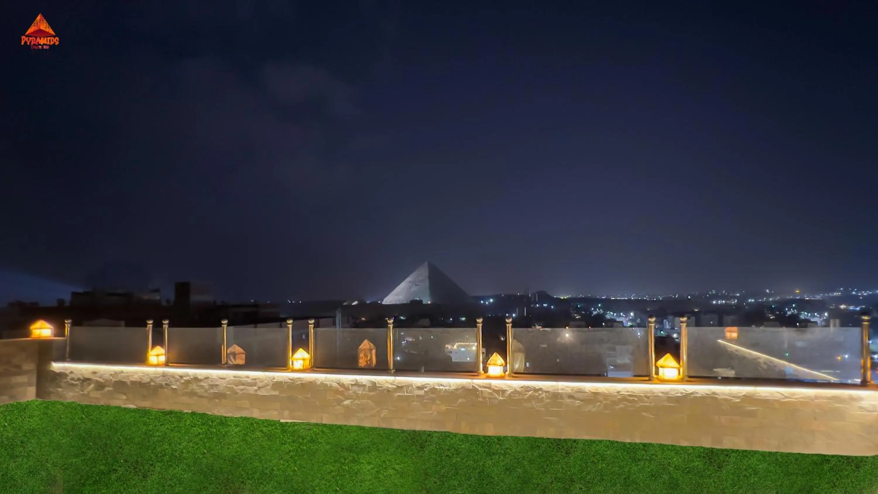 Night in pyramids tower view inn