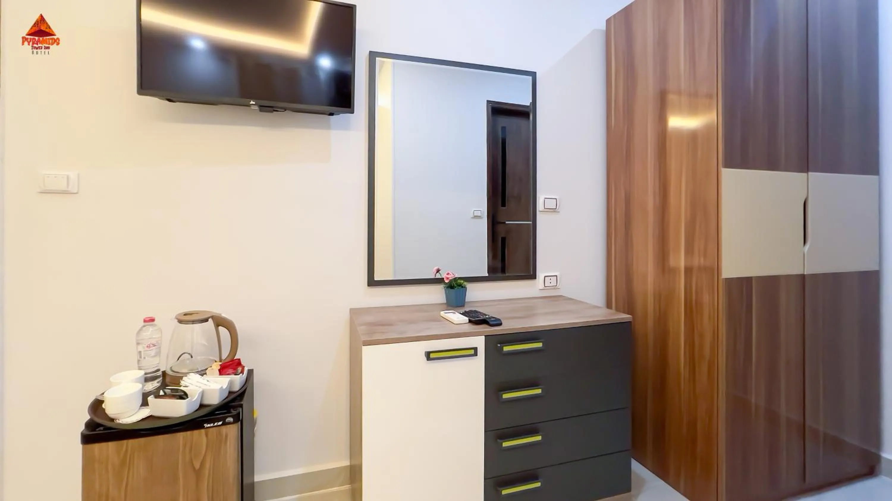 TV and multimedia in pyramids tower view inn