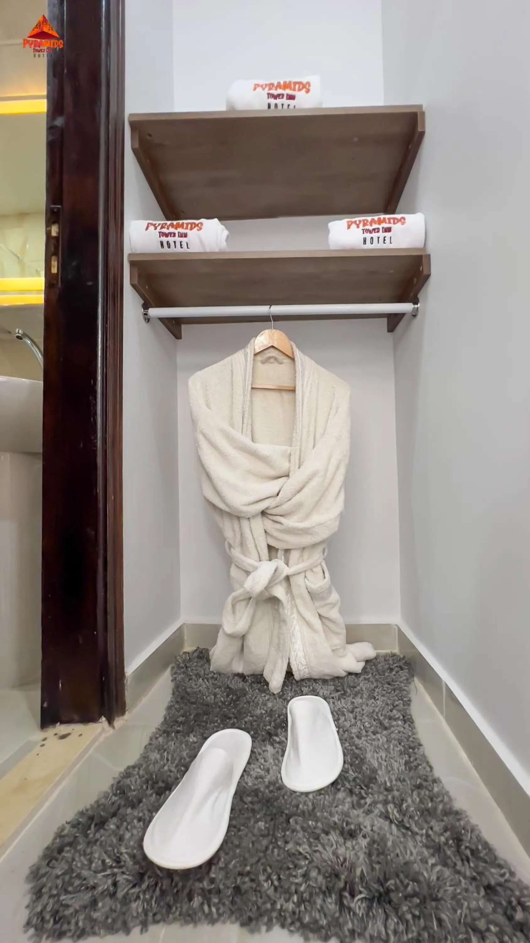 towels in pyramids tower view inn