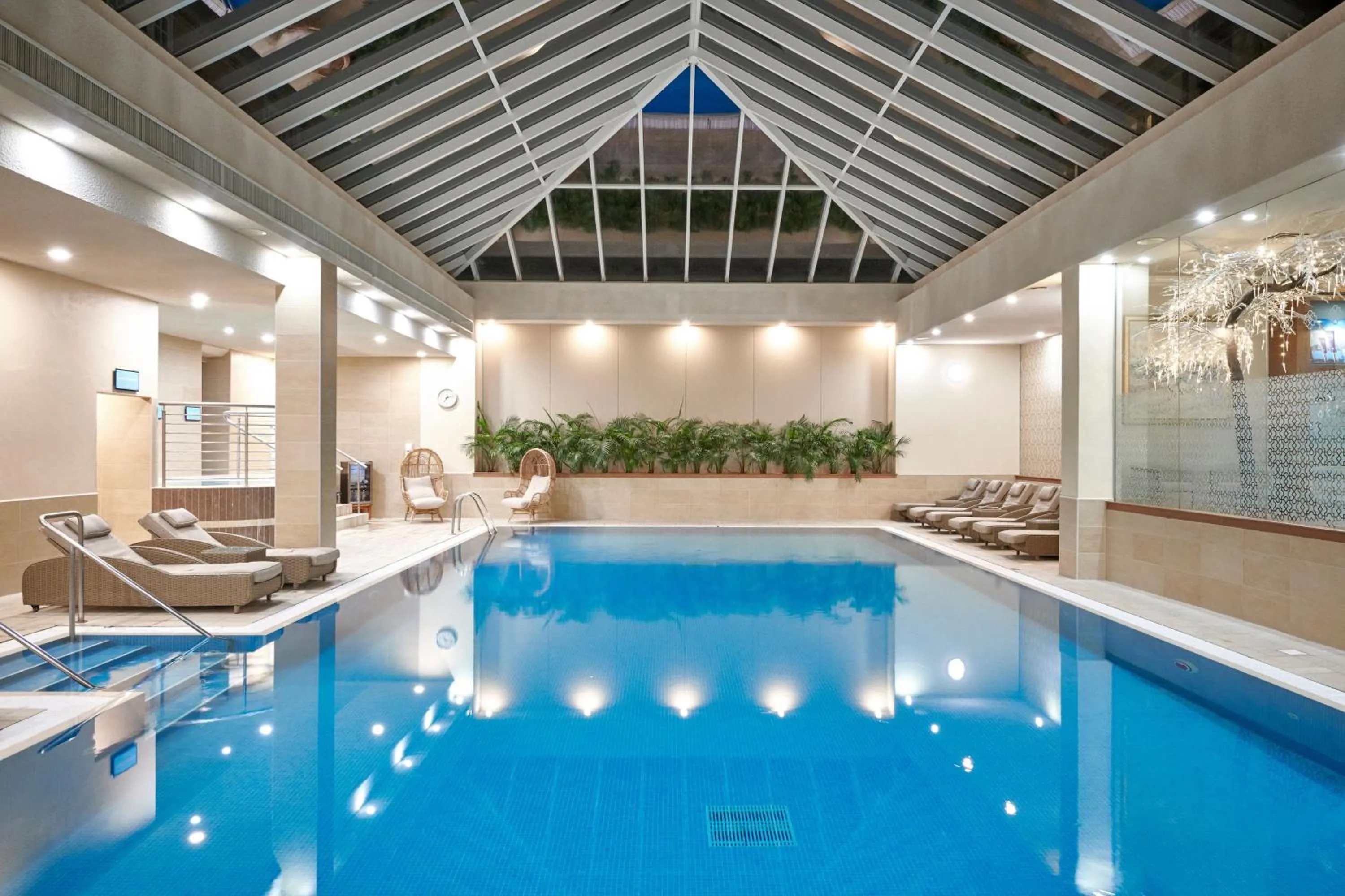 Swimming pool in Matfen Hall Hotel, Golf & Spa