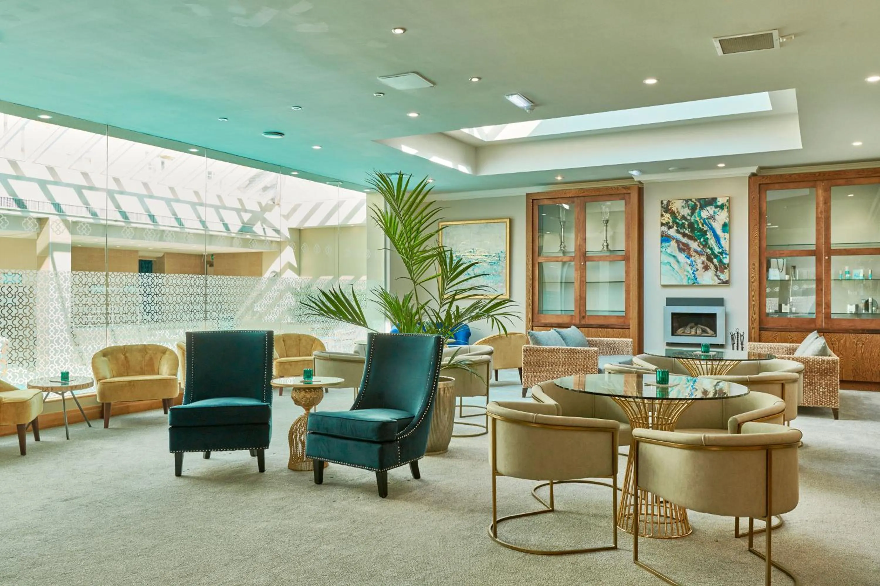 Lounge or bar in Matfen Hall Hotel, Golf & Spa