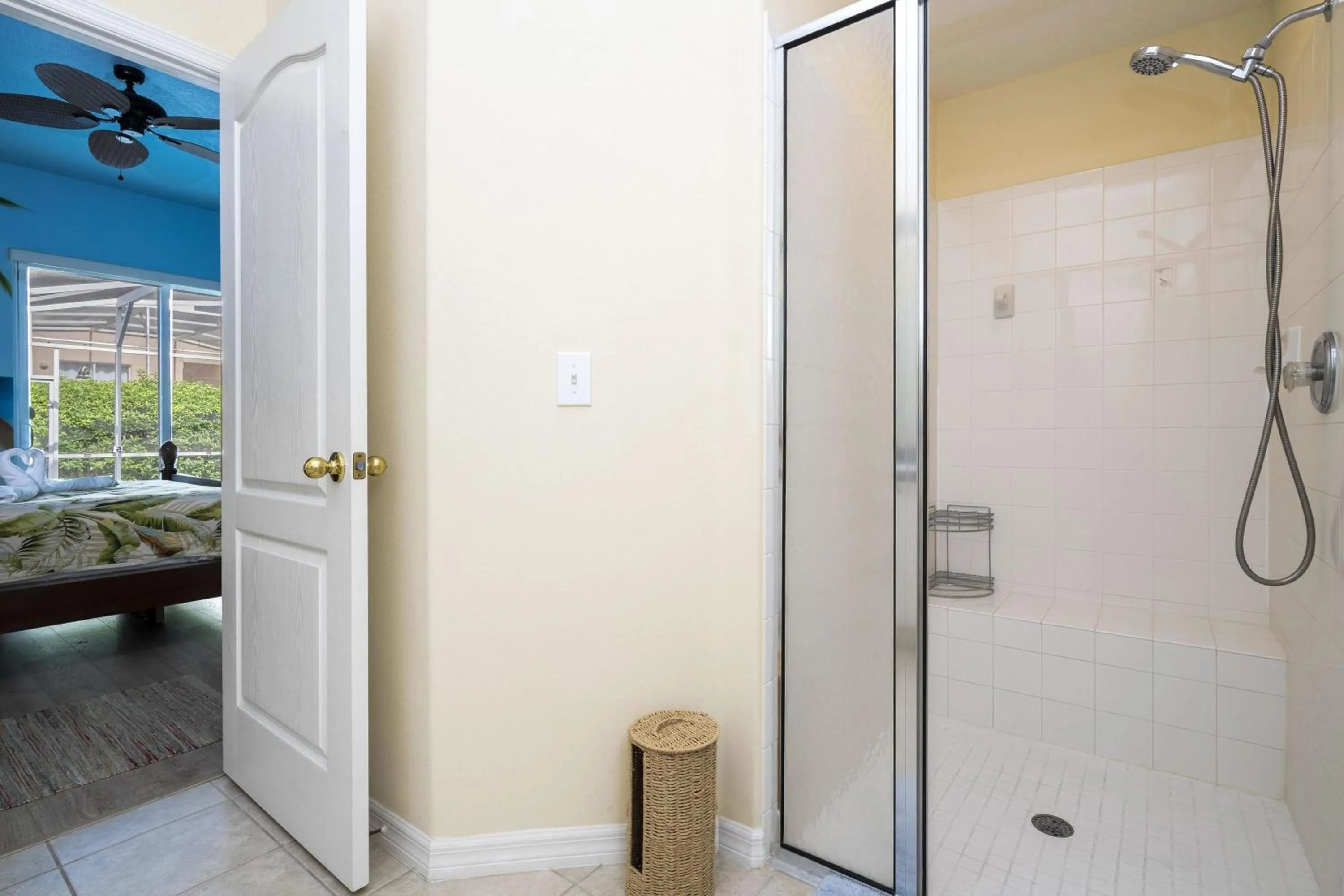 Marvelous 4Bd Close to Disney w Pool at 313 Tuscan Hills