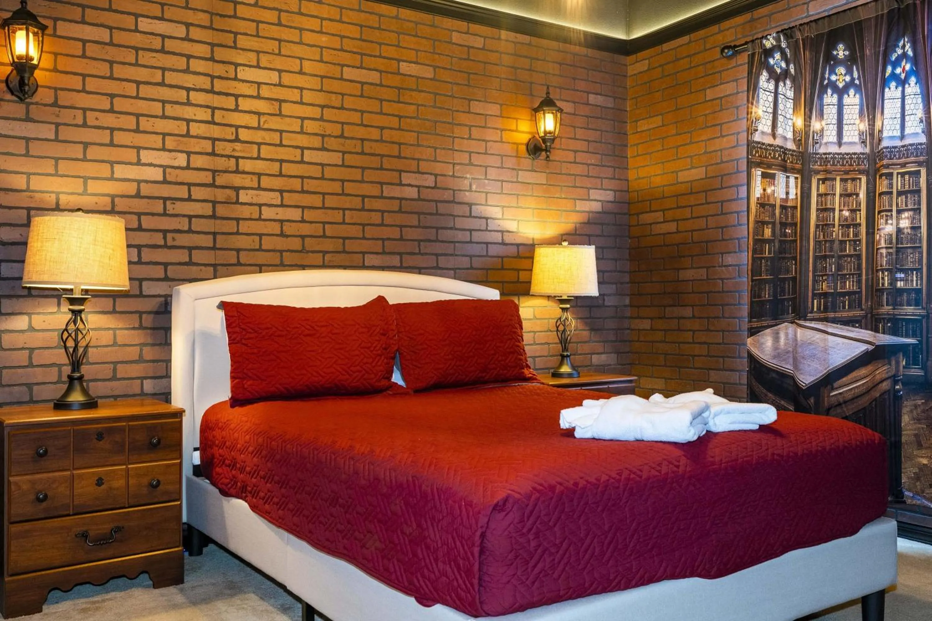 Bed in Marvelous 4Bd Close to Disney w Pool at 313 Tuscan Hills