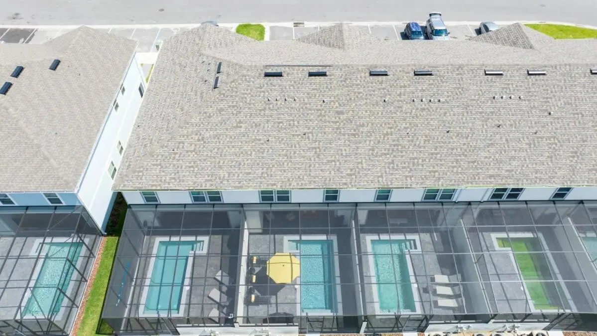 Stunning 5Bd w Pool at Windsor Island Resort 3814