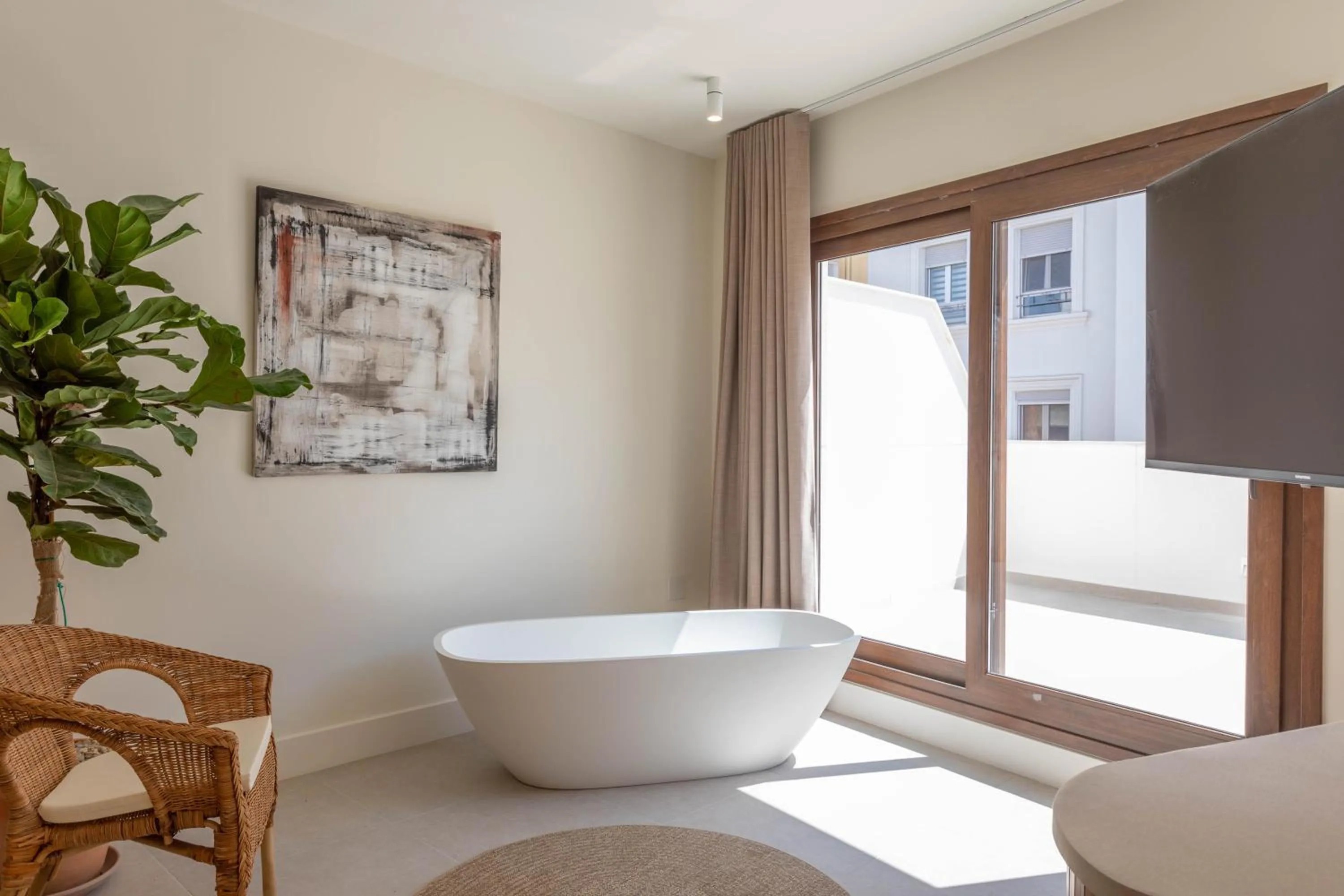 Bath in Reina Victoria Velázquez