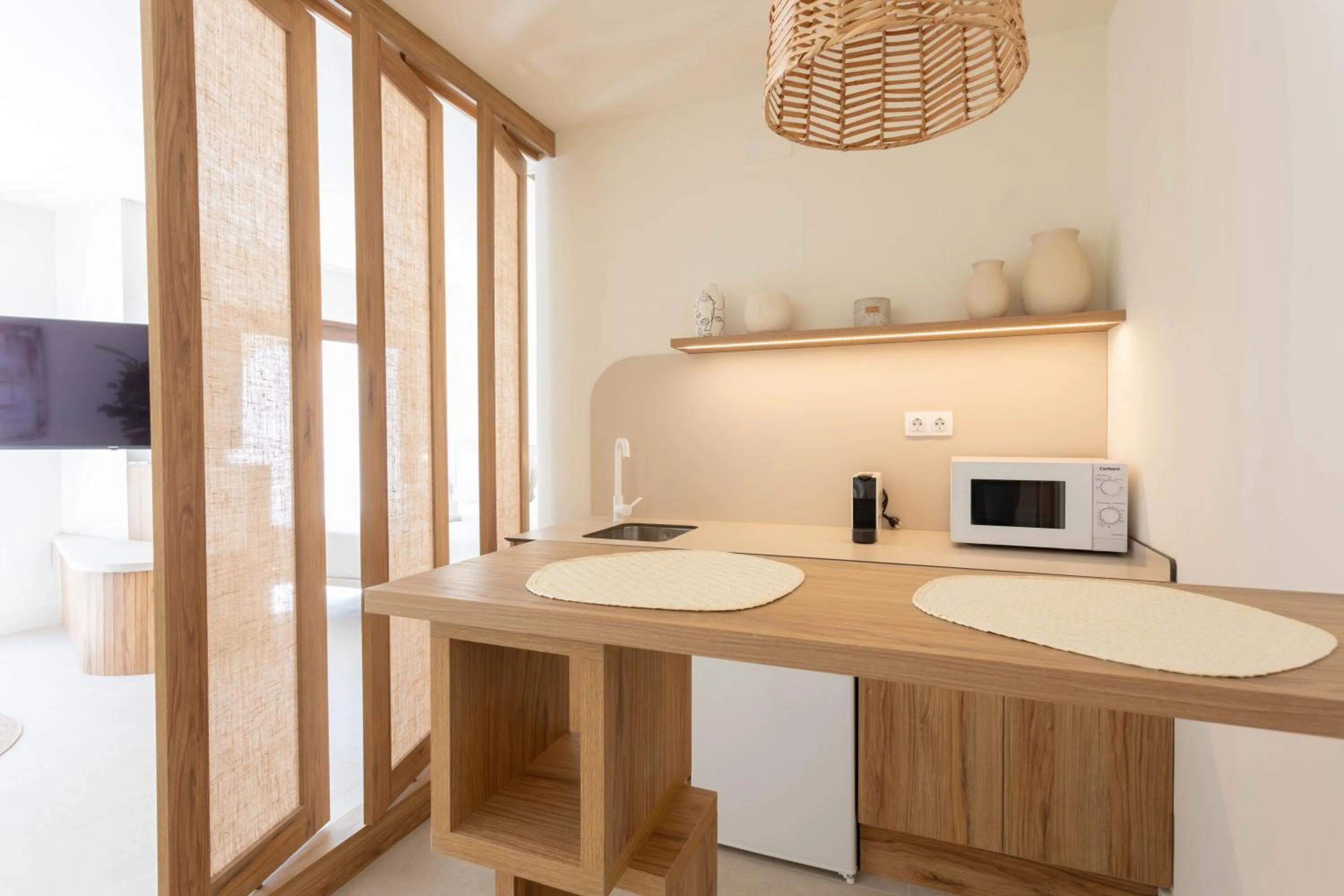 microwave in Reina Victoria Velázquez