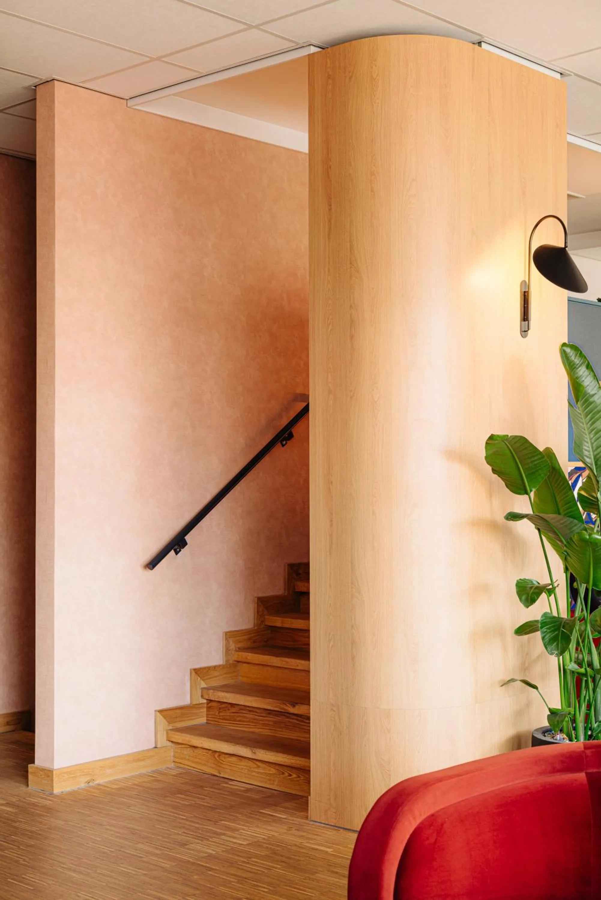 Lobby or reception in Leonardo Hotel Groningen City Center