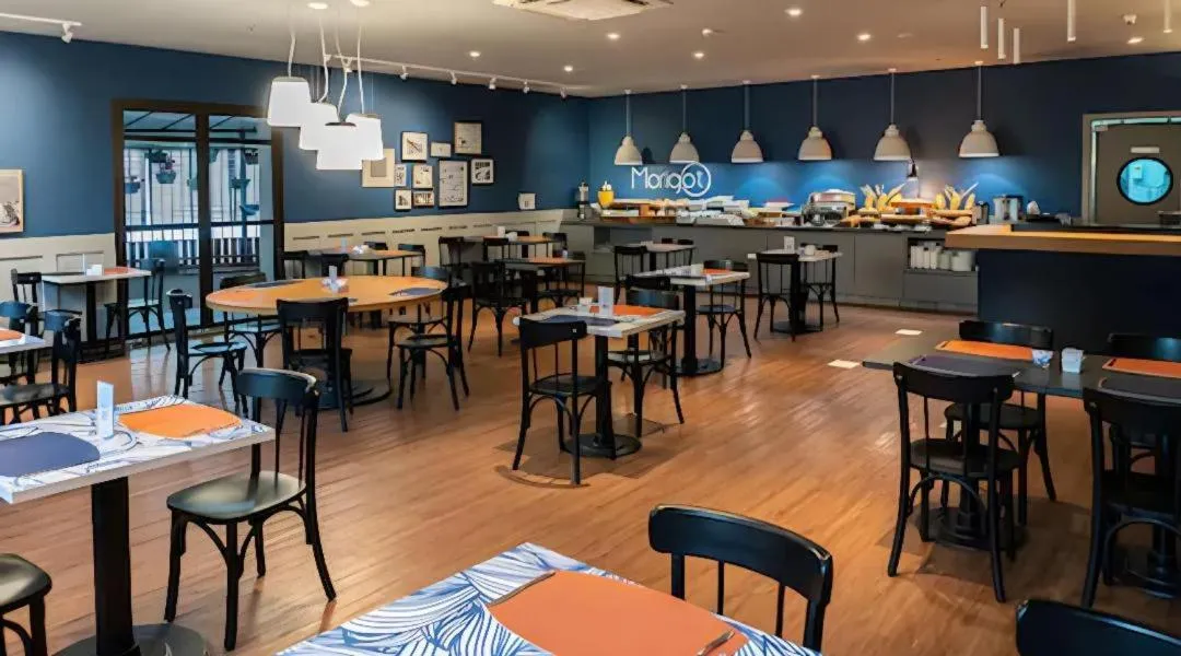 Restaurant/places to eat in Q-Flat Hotel - Faria Lima