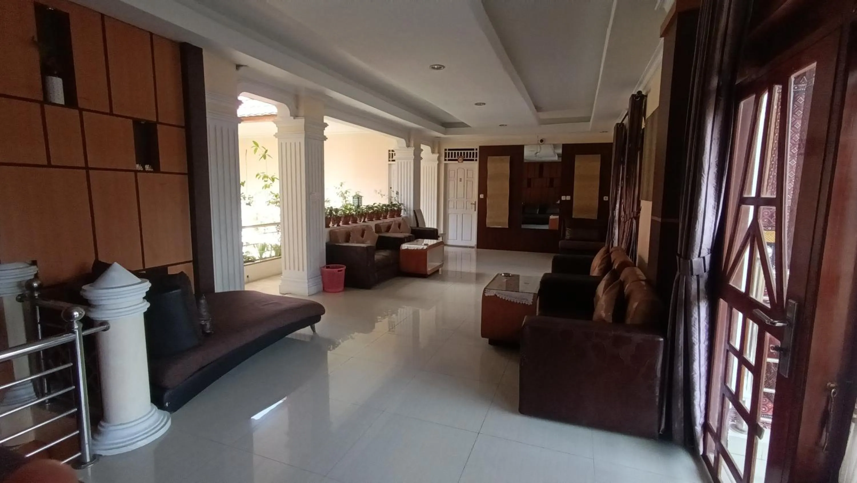 Living room in Hotel Manggasa Makale
