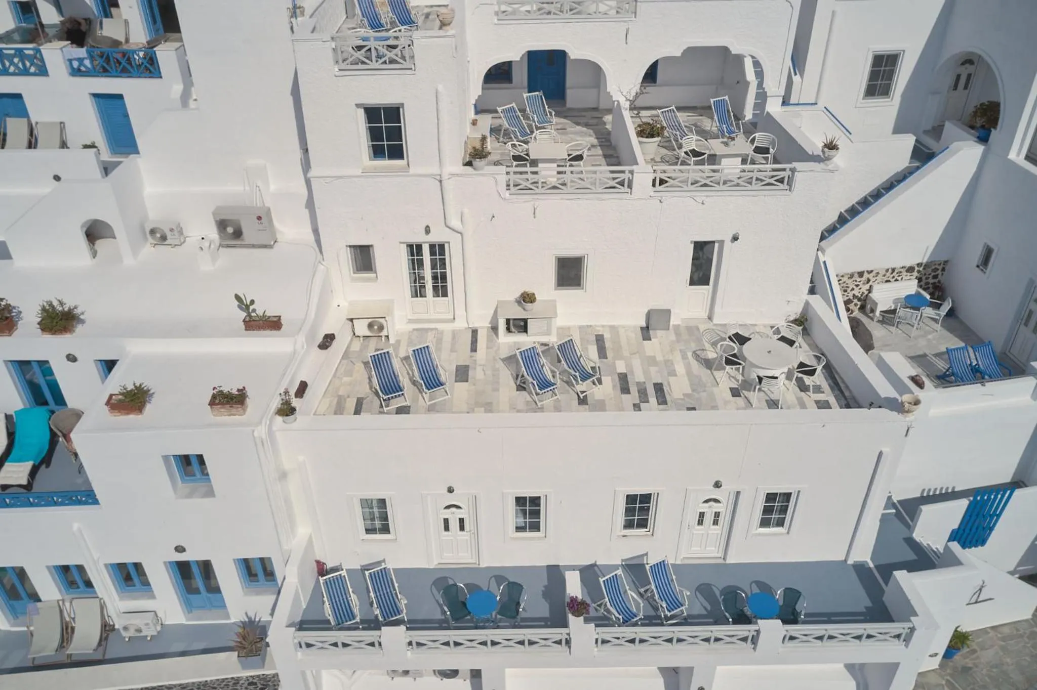 Property building in Amphitheater Cave Houses