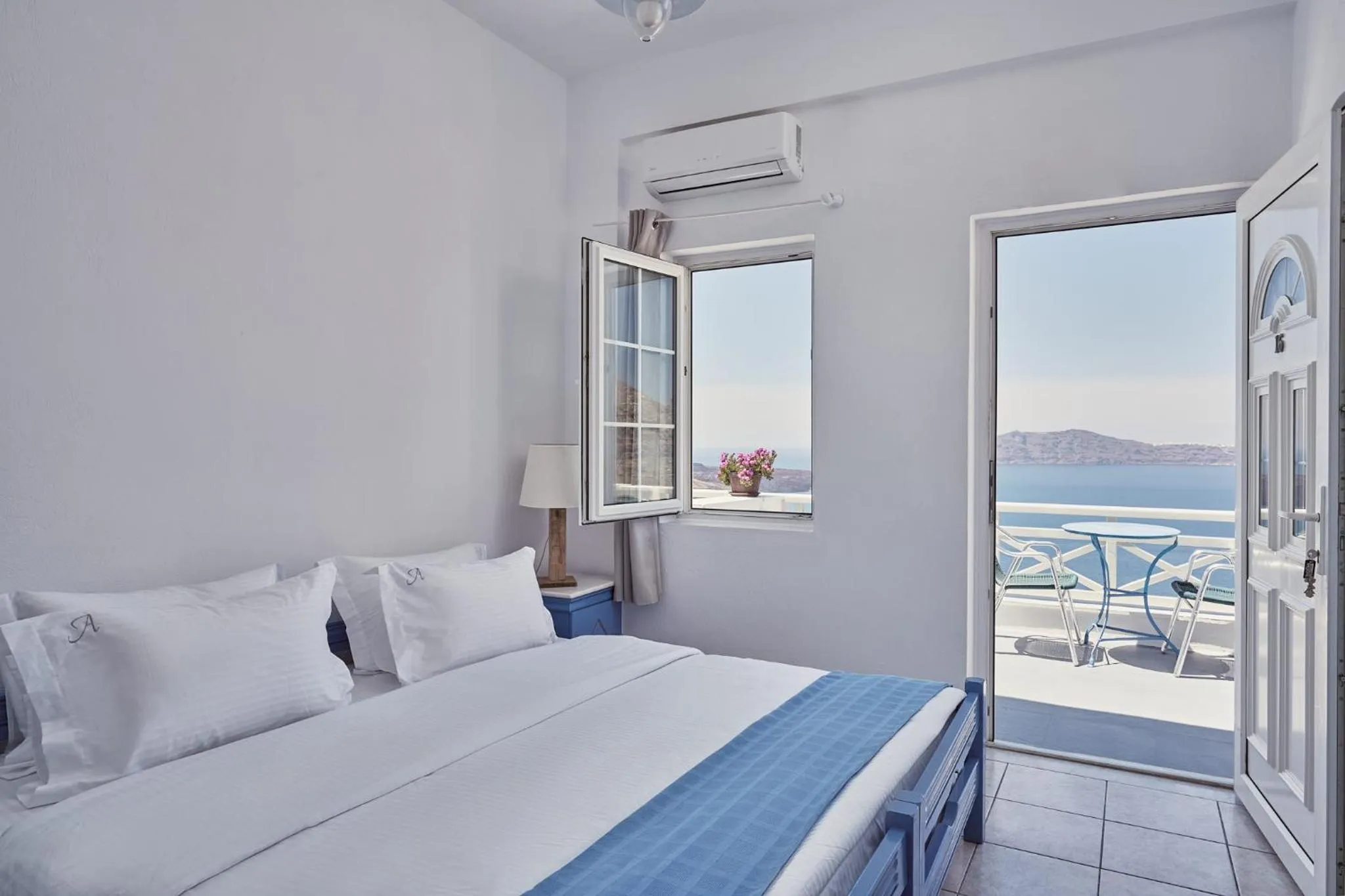 Bed in Amphitheater Cave Houses