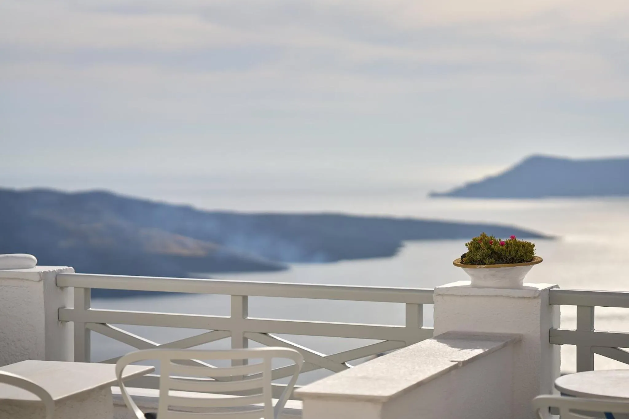 Day in Amphitheater Cave Houses
