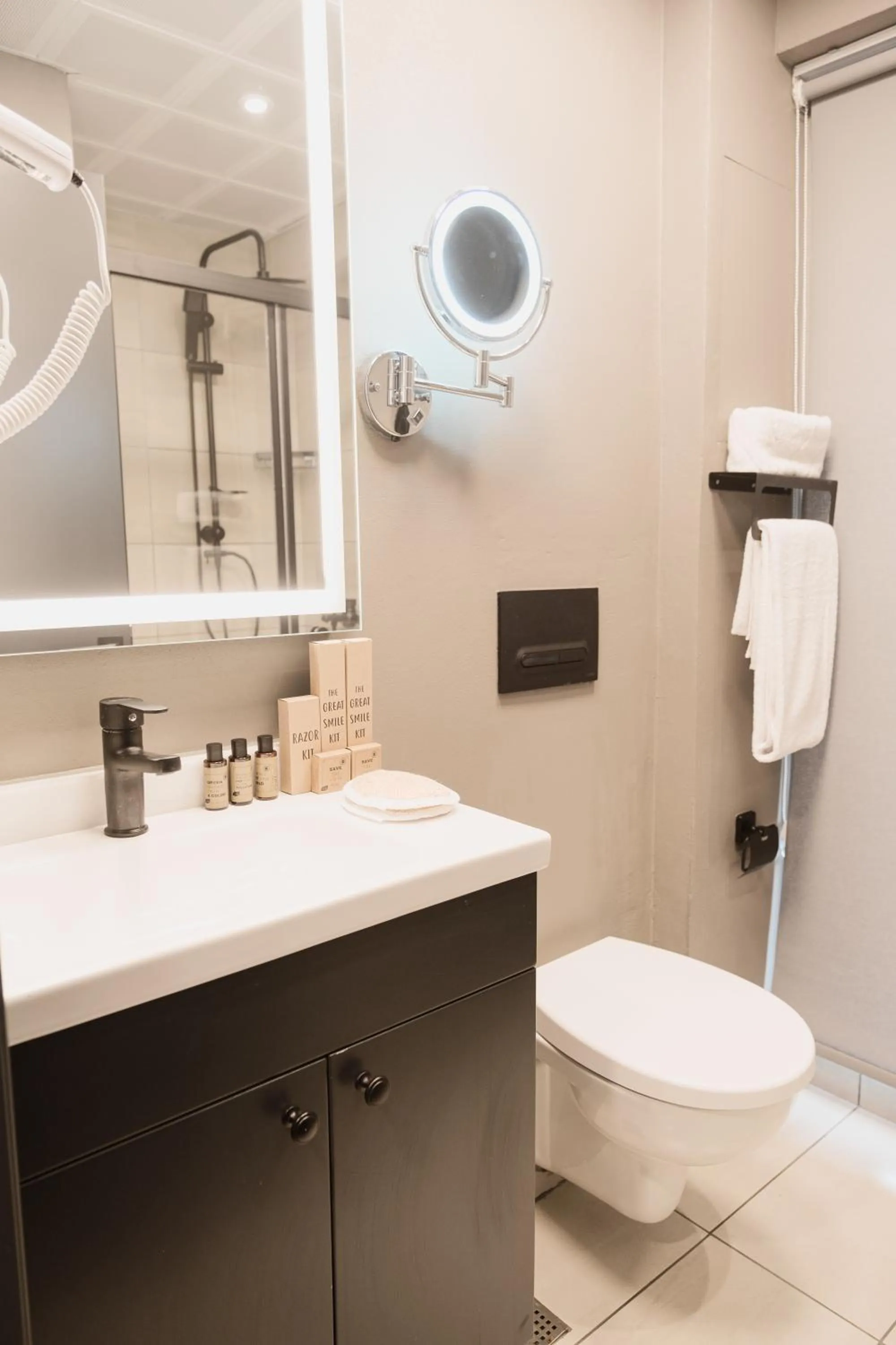 Shower in Persona Hotel Galata