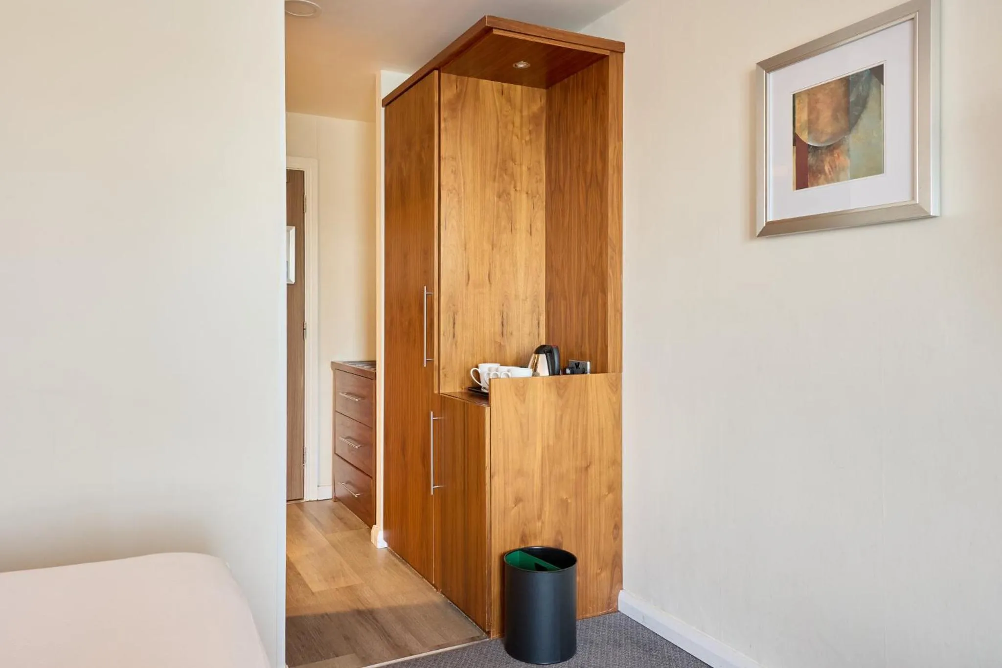 Photo of the whole room, Bed in Holiday Inn Newcastle Gosforth Park by IHG