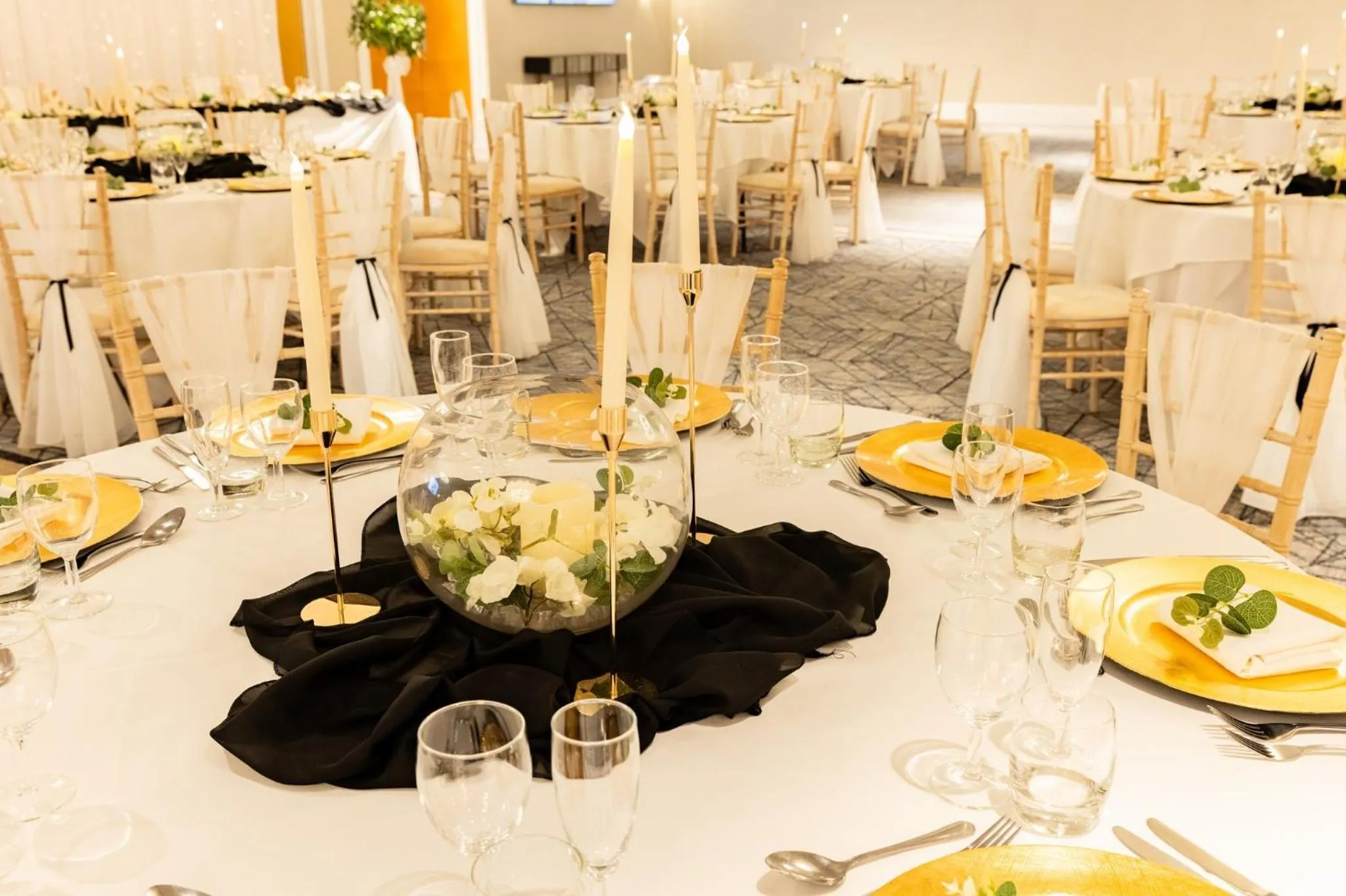 Meeting/conference room in Holiday Inn Newcastle Gosforth Park by IHG