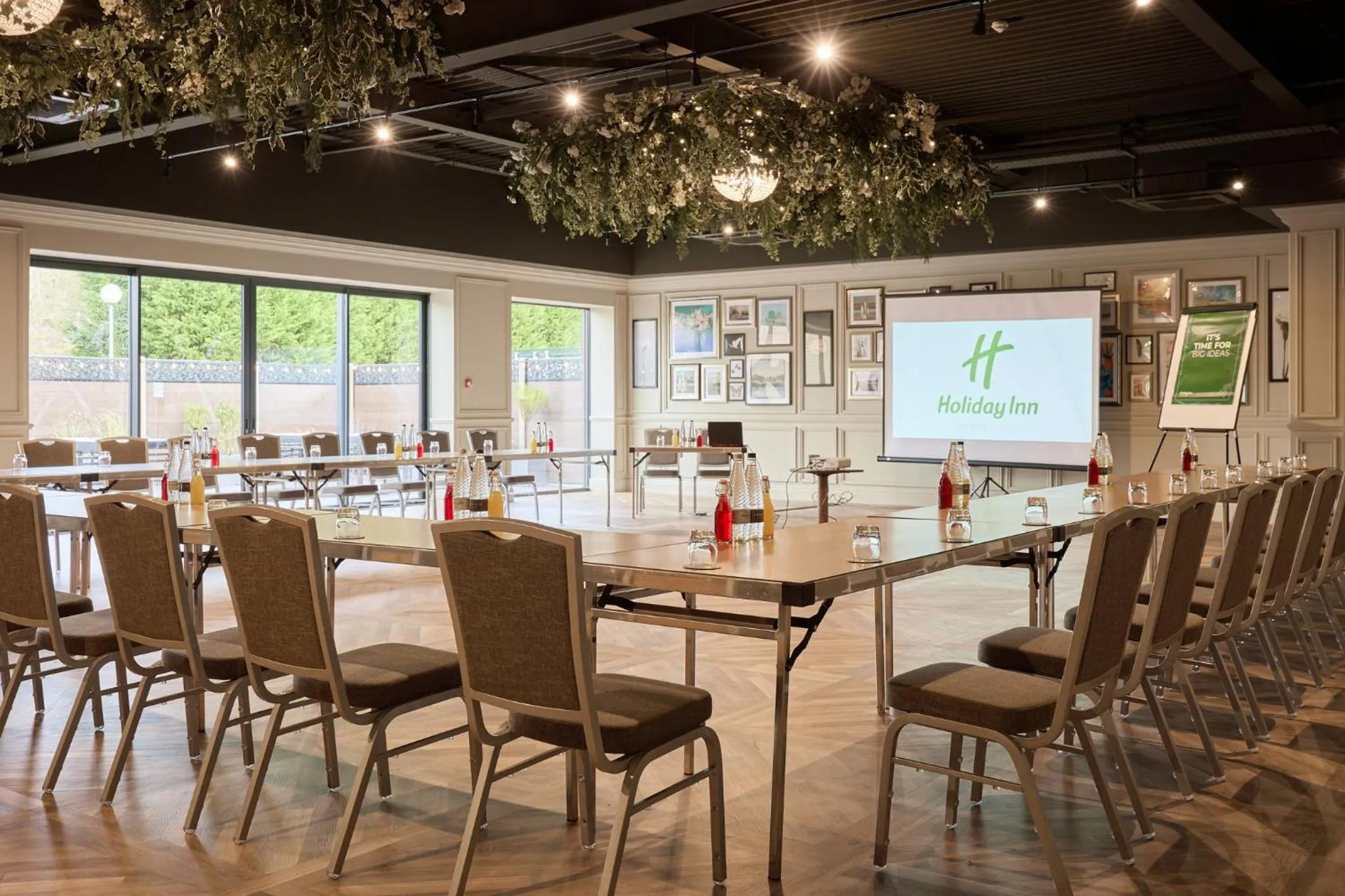 Meeting/conference room in Holiday Inn Newcastle Gosforth Park by IHG