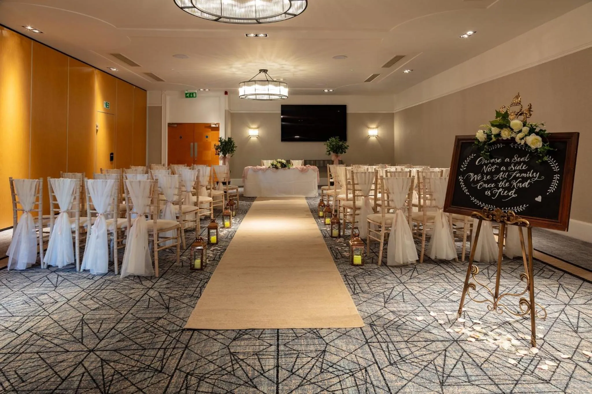 Meeting/conference room in Holiday Inn Newcastle Gosforth Park by IHG