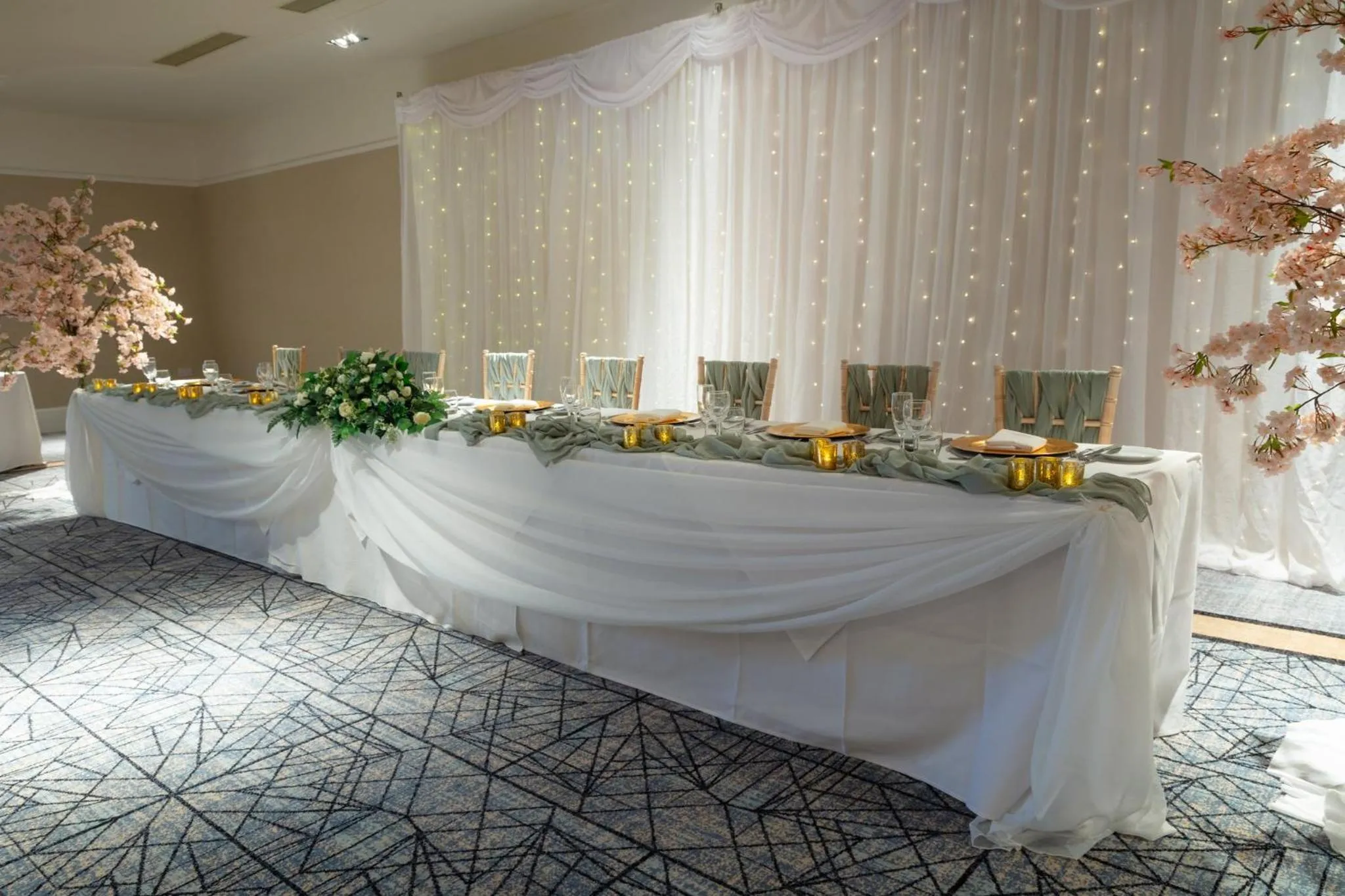 Meeting/conference room in Holiday Inn Newcastle Gosforth Park by IHG