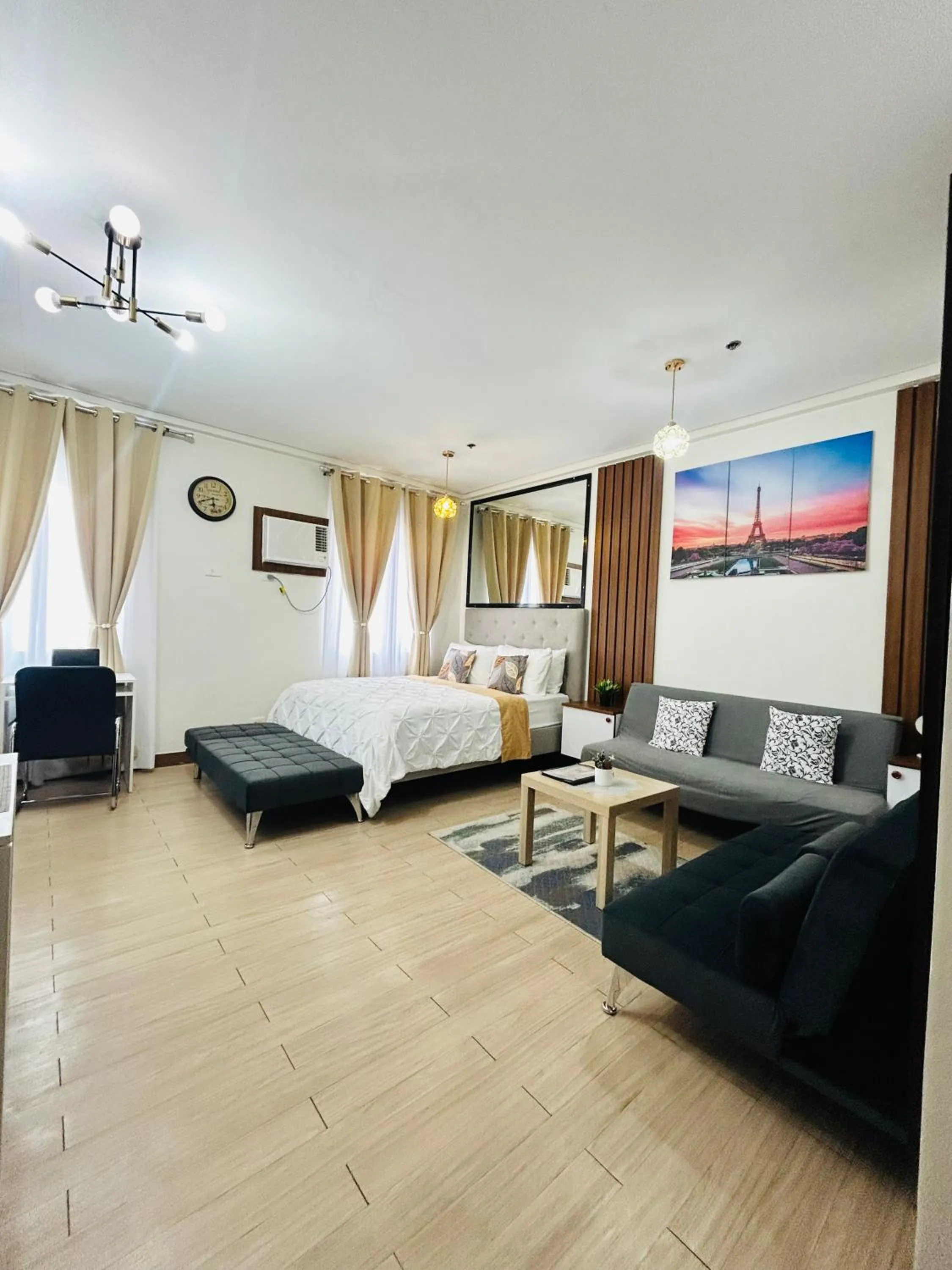 Photo of the whole room, Bed in Cozy Belle Suite Relaxing Place at SMDC Hope Residences