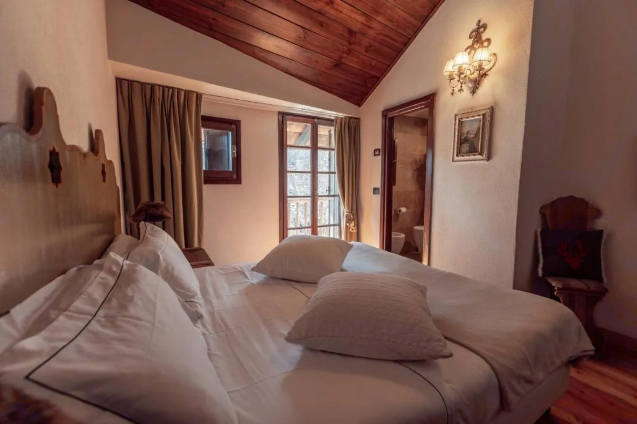 Bedroom, Bed in Locanda La Brenva - Estella Hotel Collection & Experience