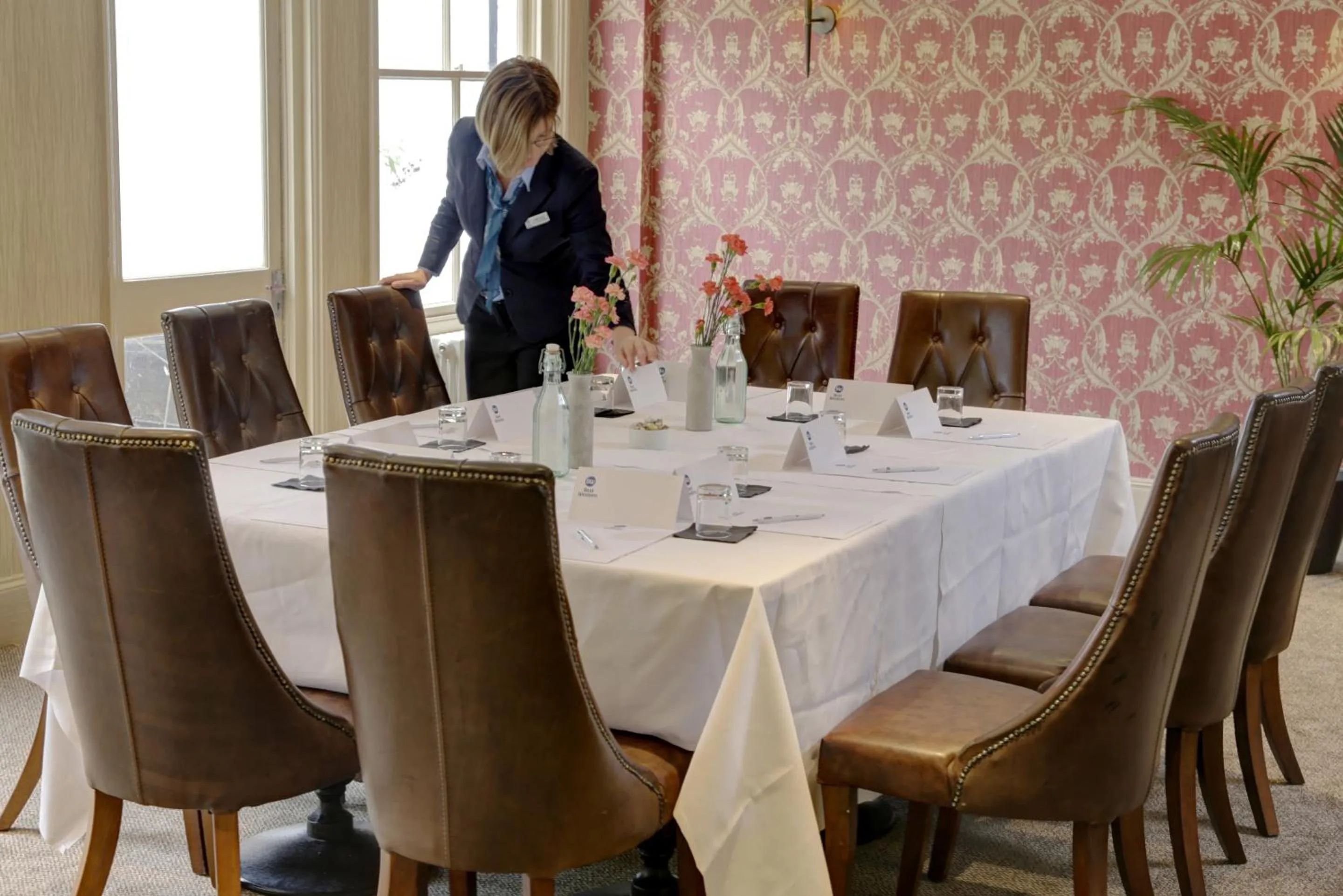 Meeting/conference room in Rose & Crown Hotel Tonbridge By Uno