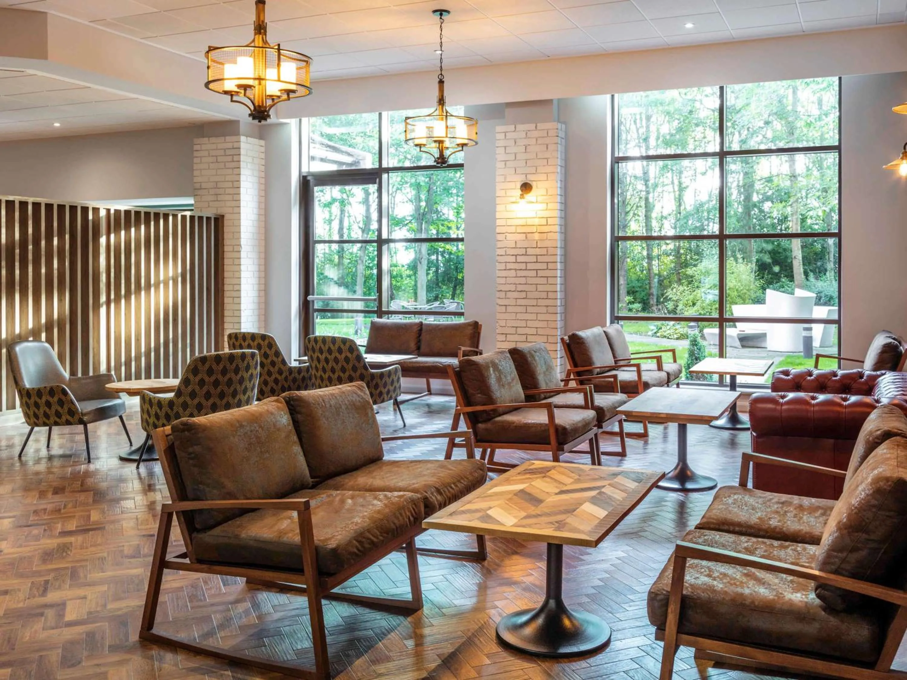 Lounge or bar in Novotel Newcastle Airport