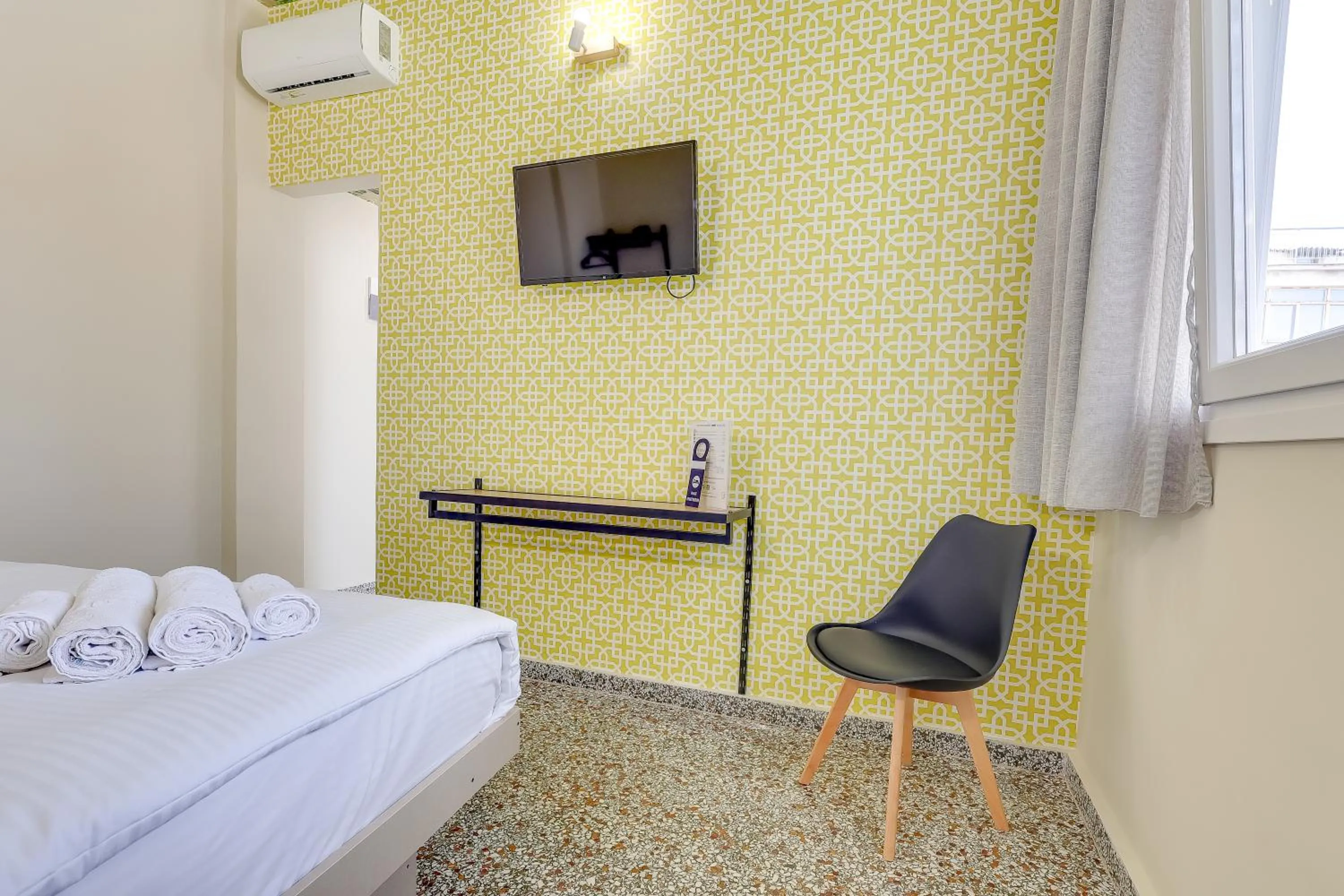 Decorative detail, Bed in 7ATHENS