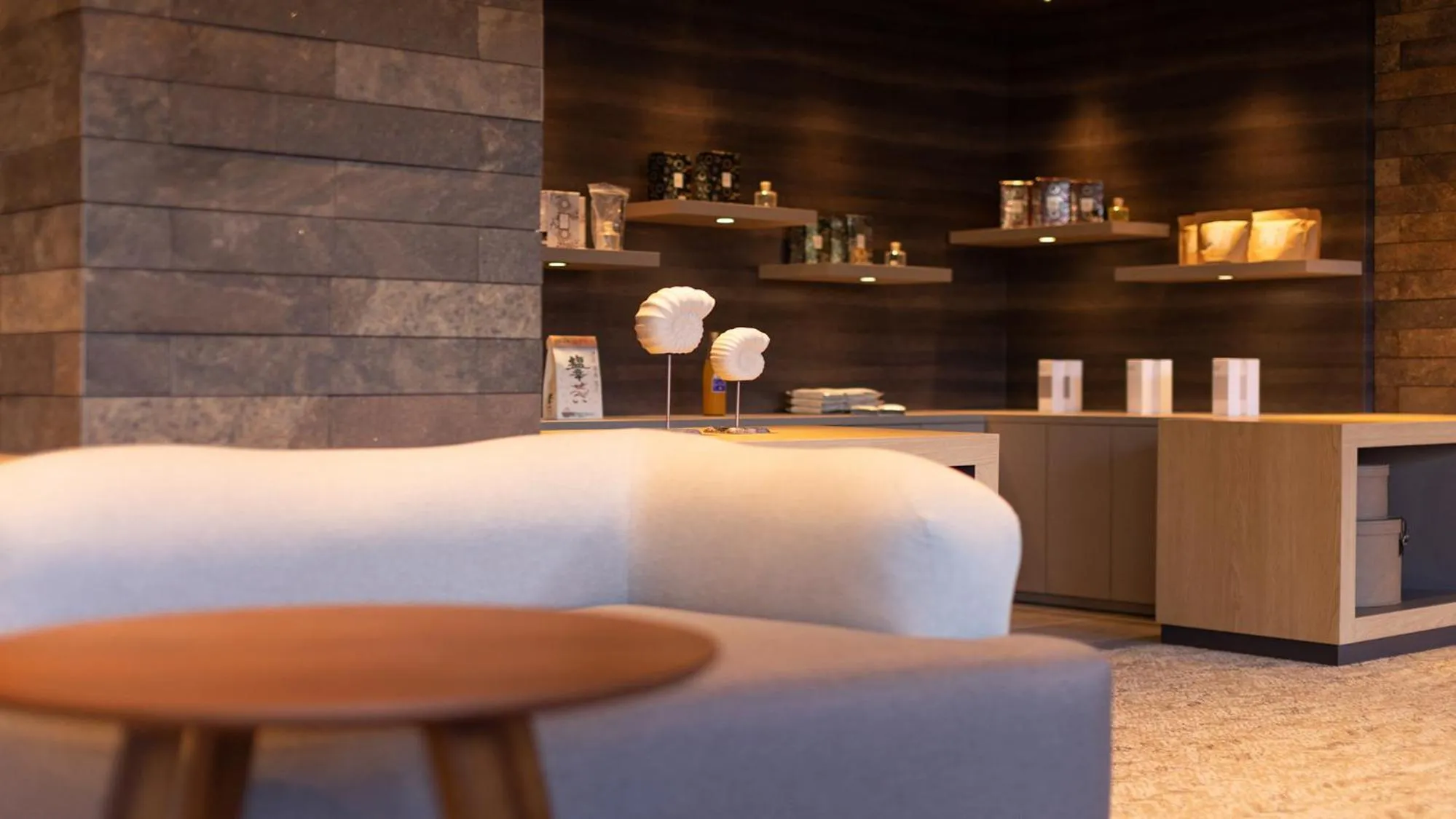 Lobby or reception in Sengokubara COCON