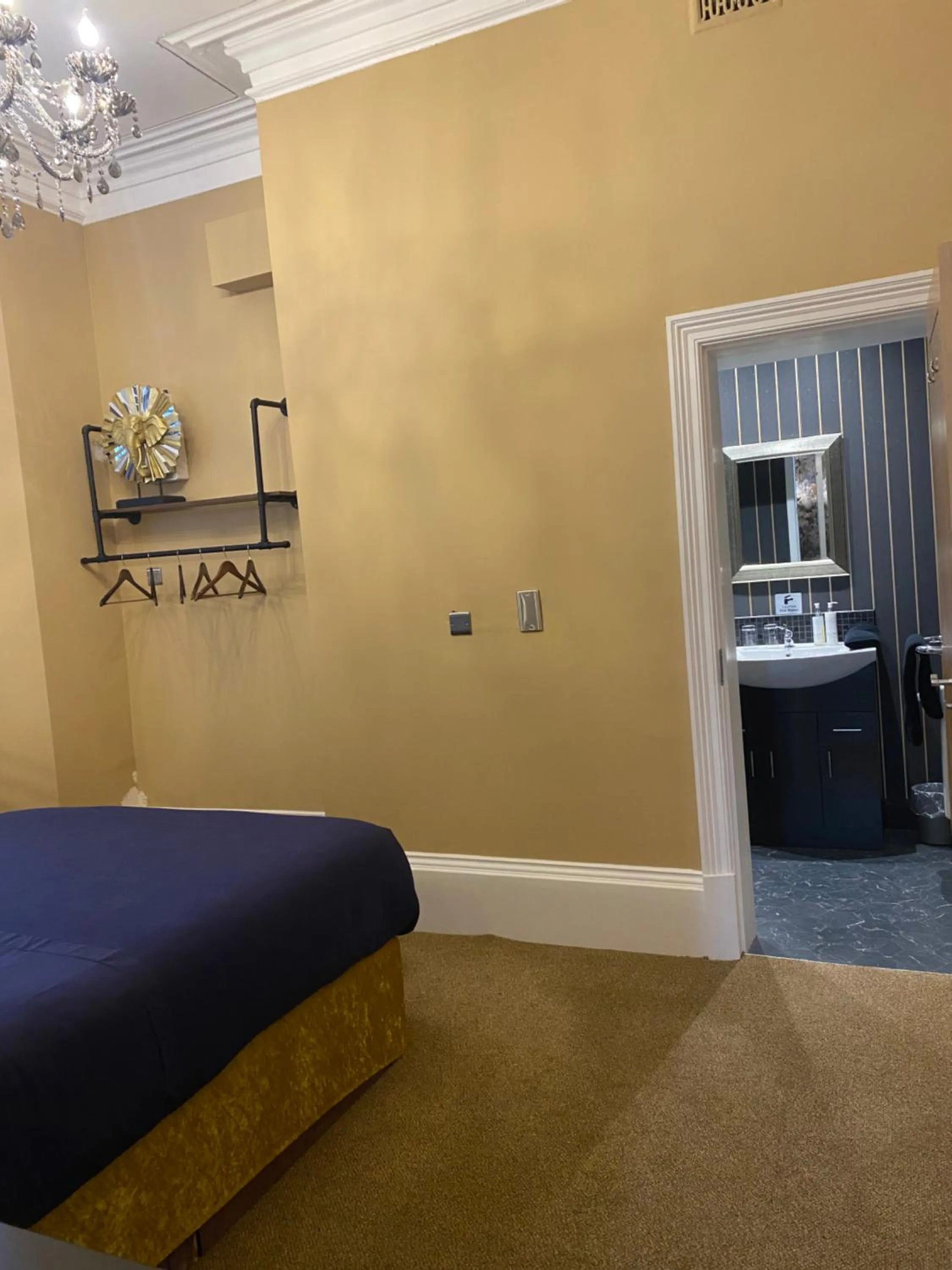 Bed in The New Talbot Hotel