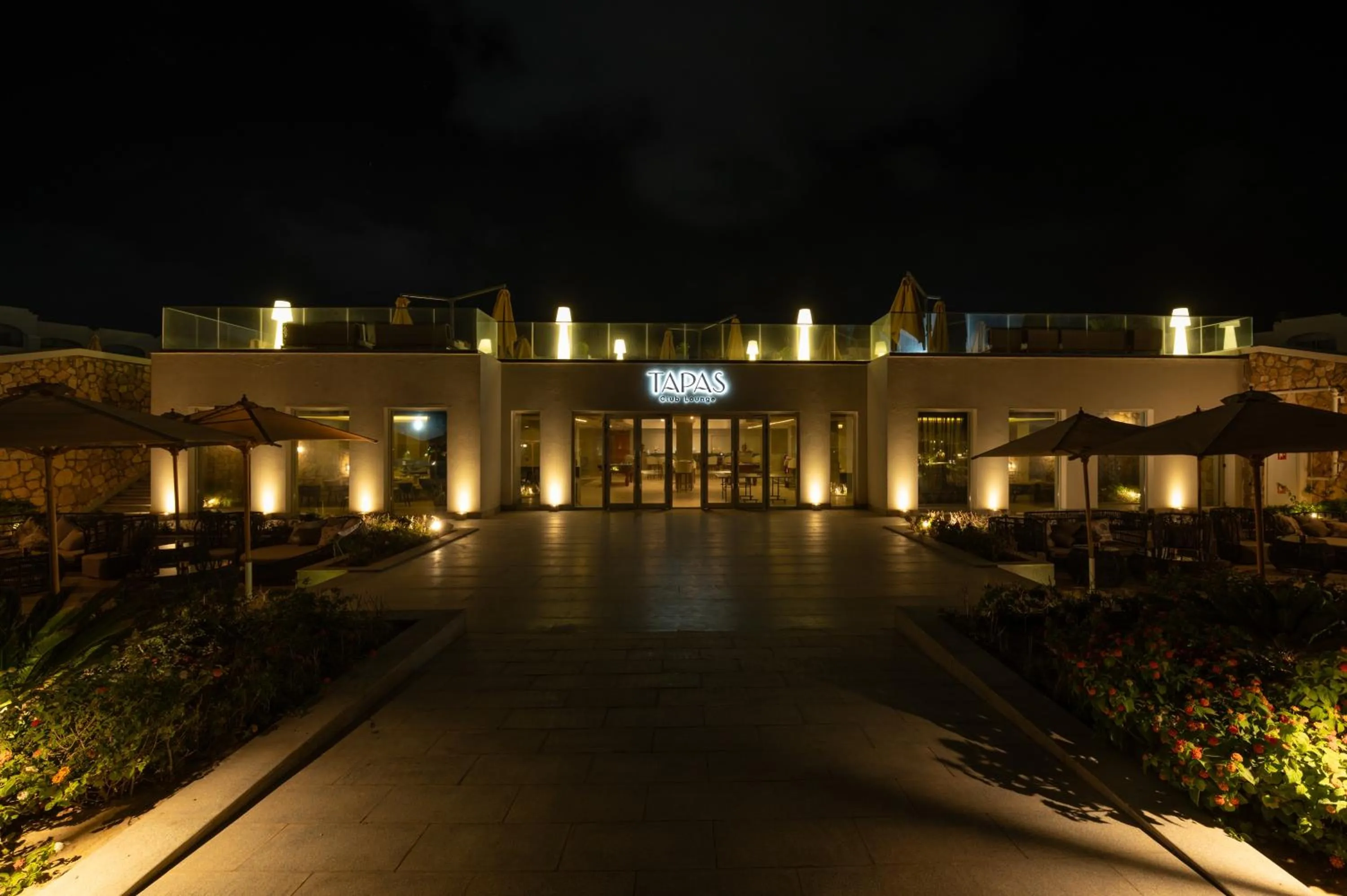 Restaurant/places to eat in Cleopatra Sidi Heneish