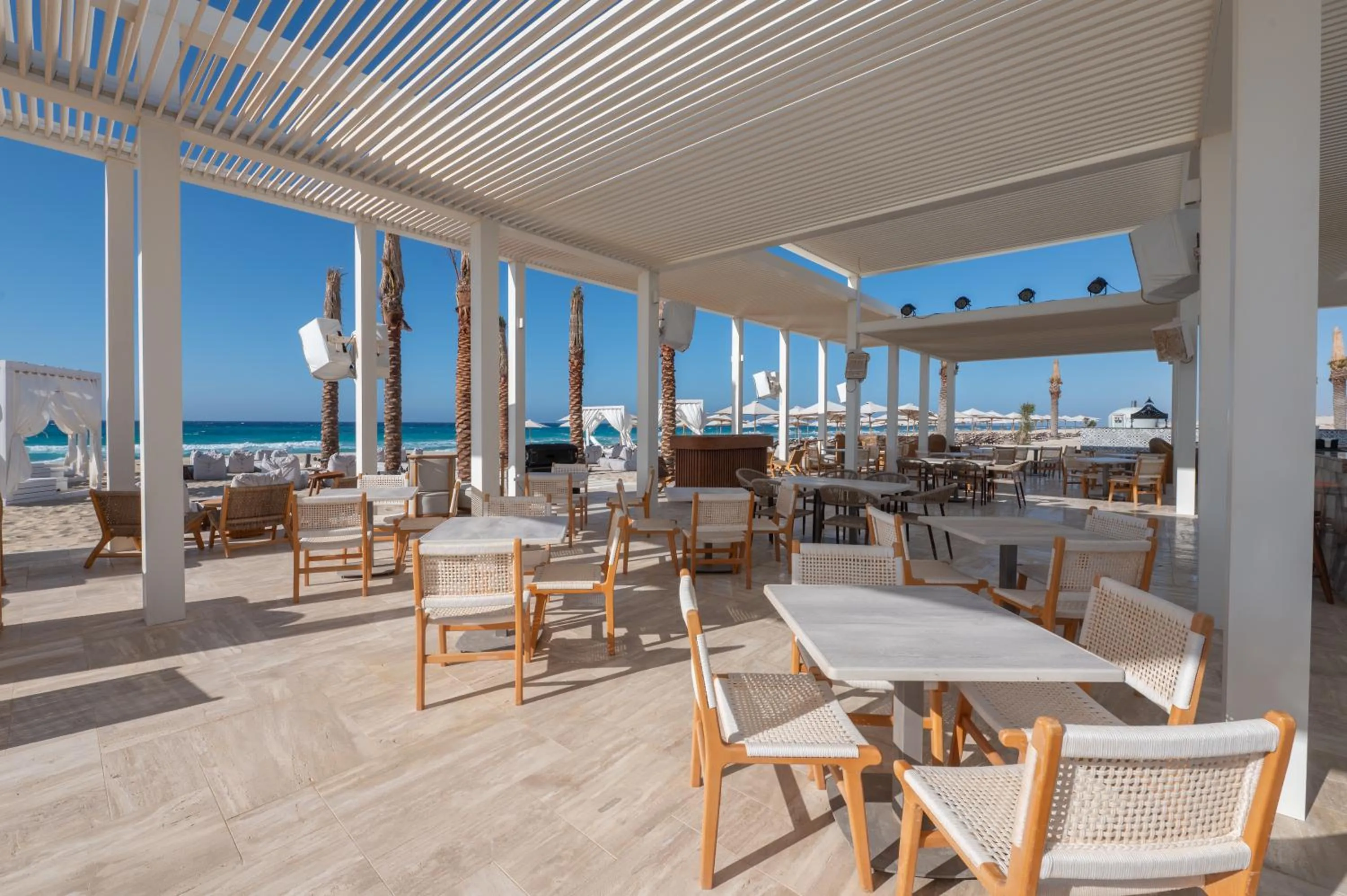 Restaurant/places to eat in Cleopatra Sidi Heneish