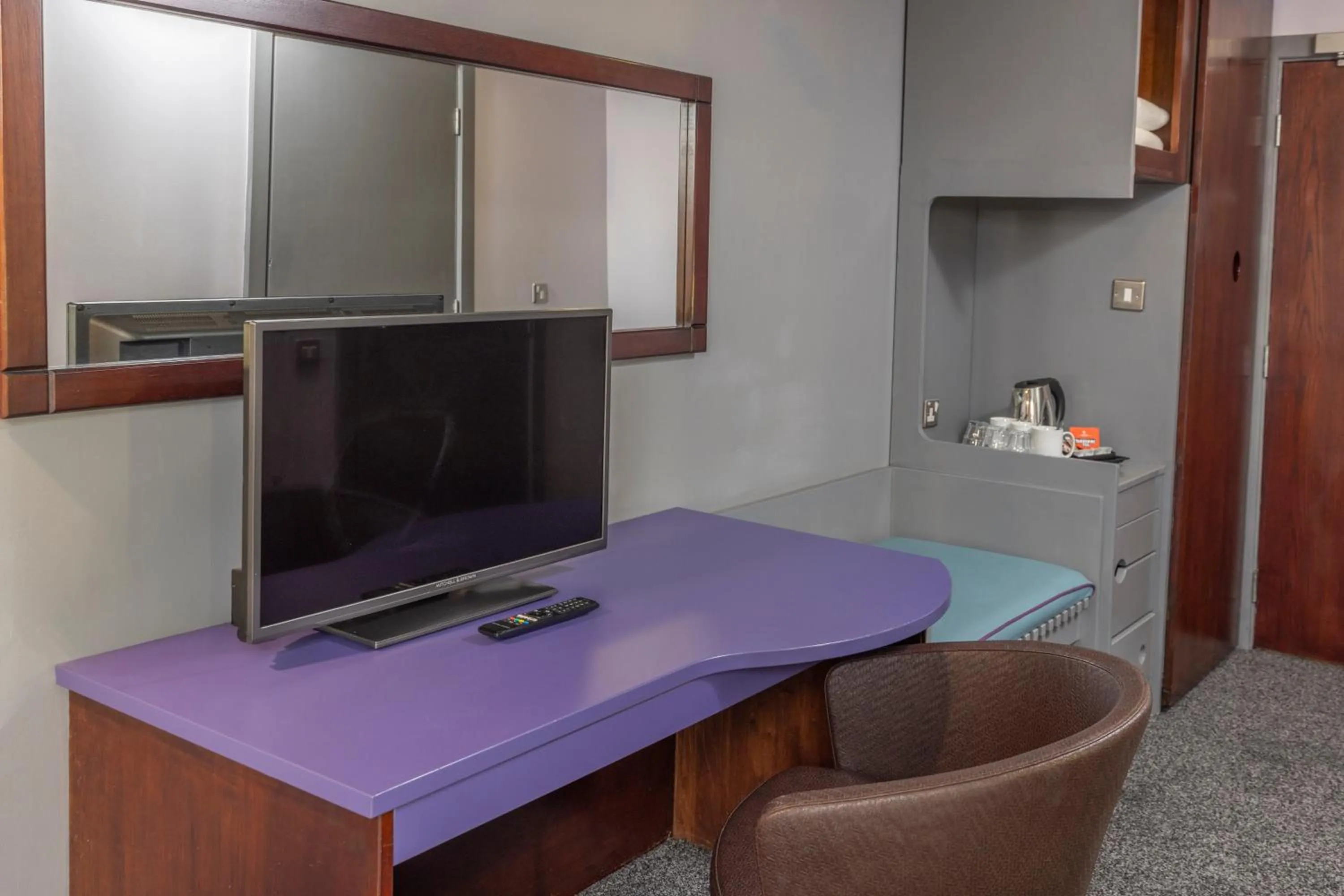 TV and multimedia in Best Western Sheffield City Hotel