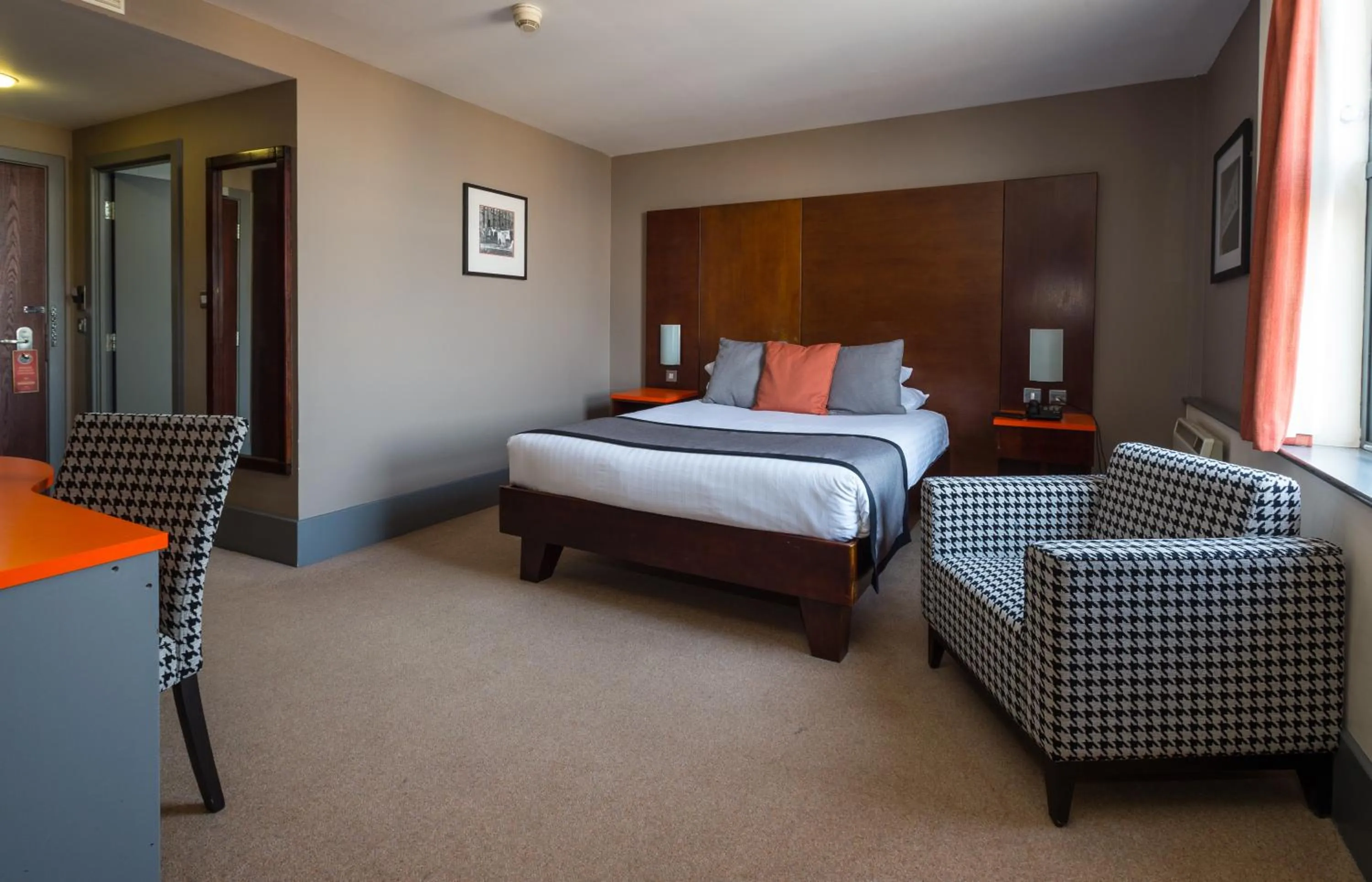 Bed in Best Western Sheffield City Hotel