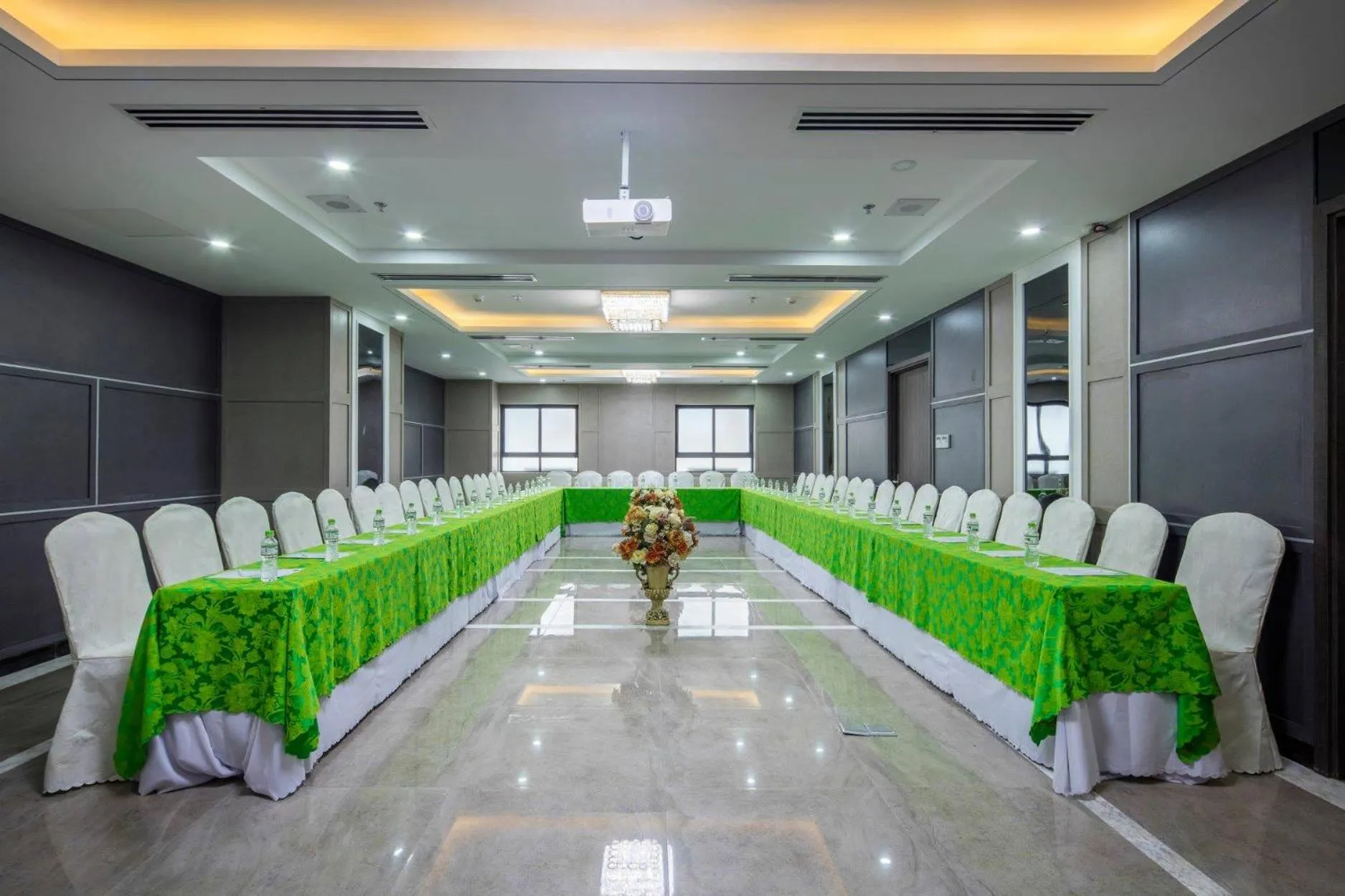 Meeting/conference room in BN Boutique Nha Trang Beach