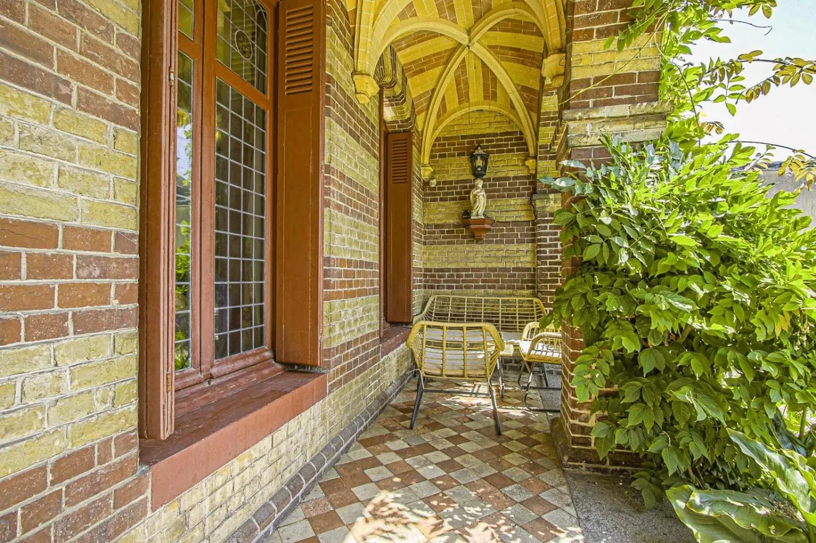Patio in La Villa Bligny