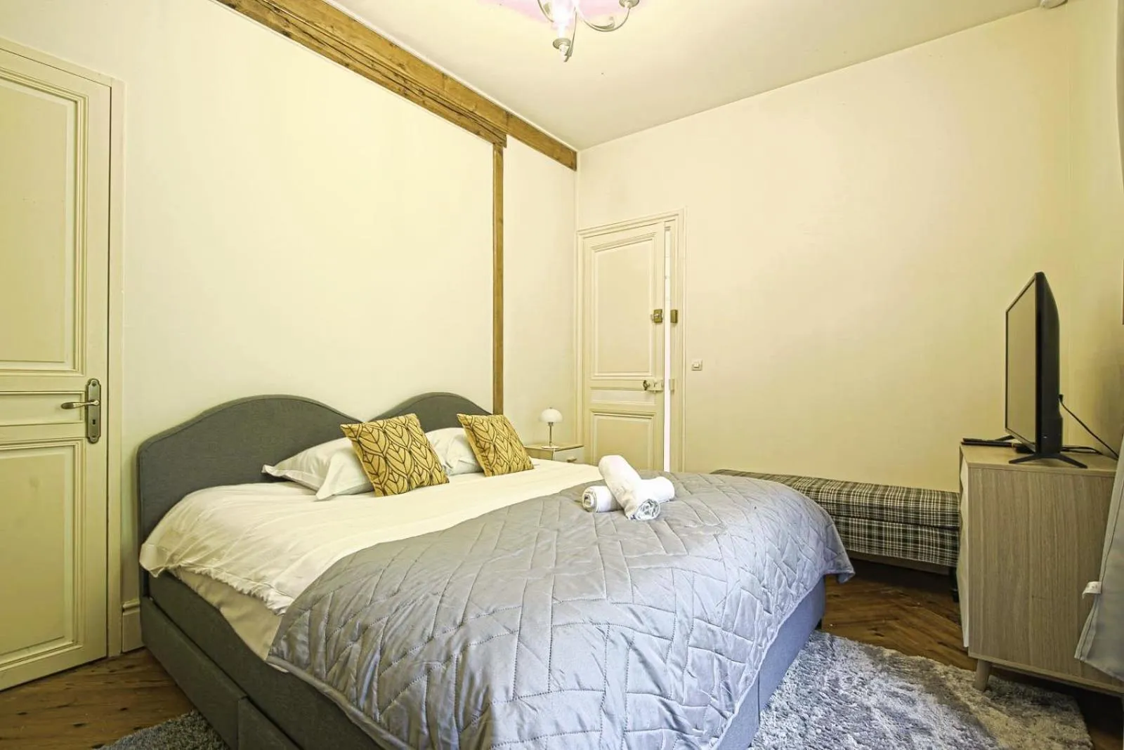 Bedroom, Bed in La Villa Bligny