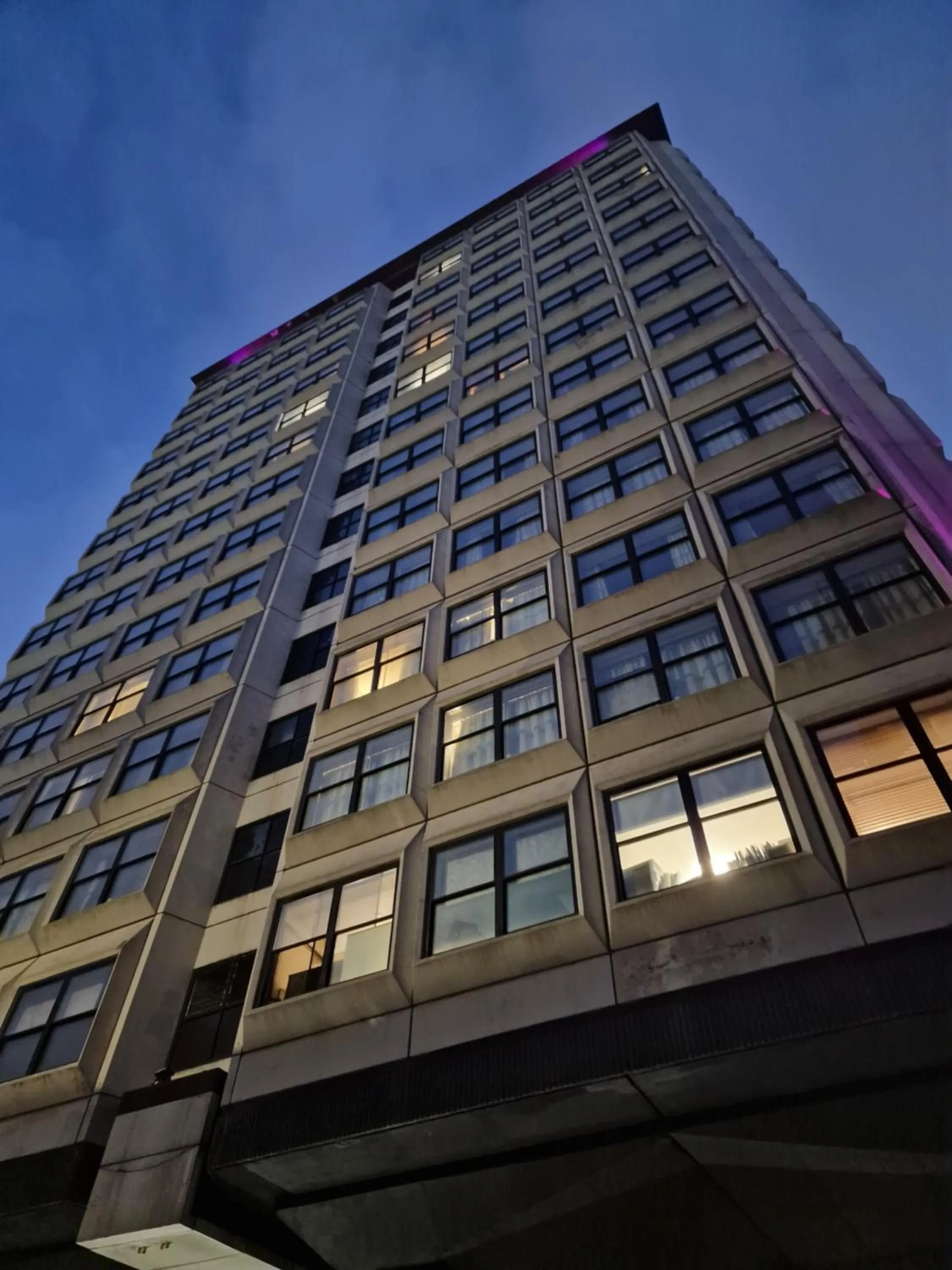 Property building in Britannia Inn Glasgow