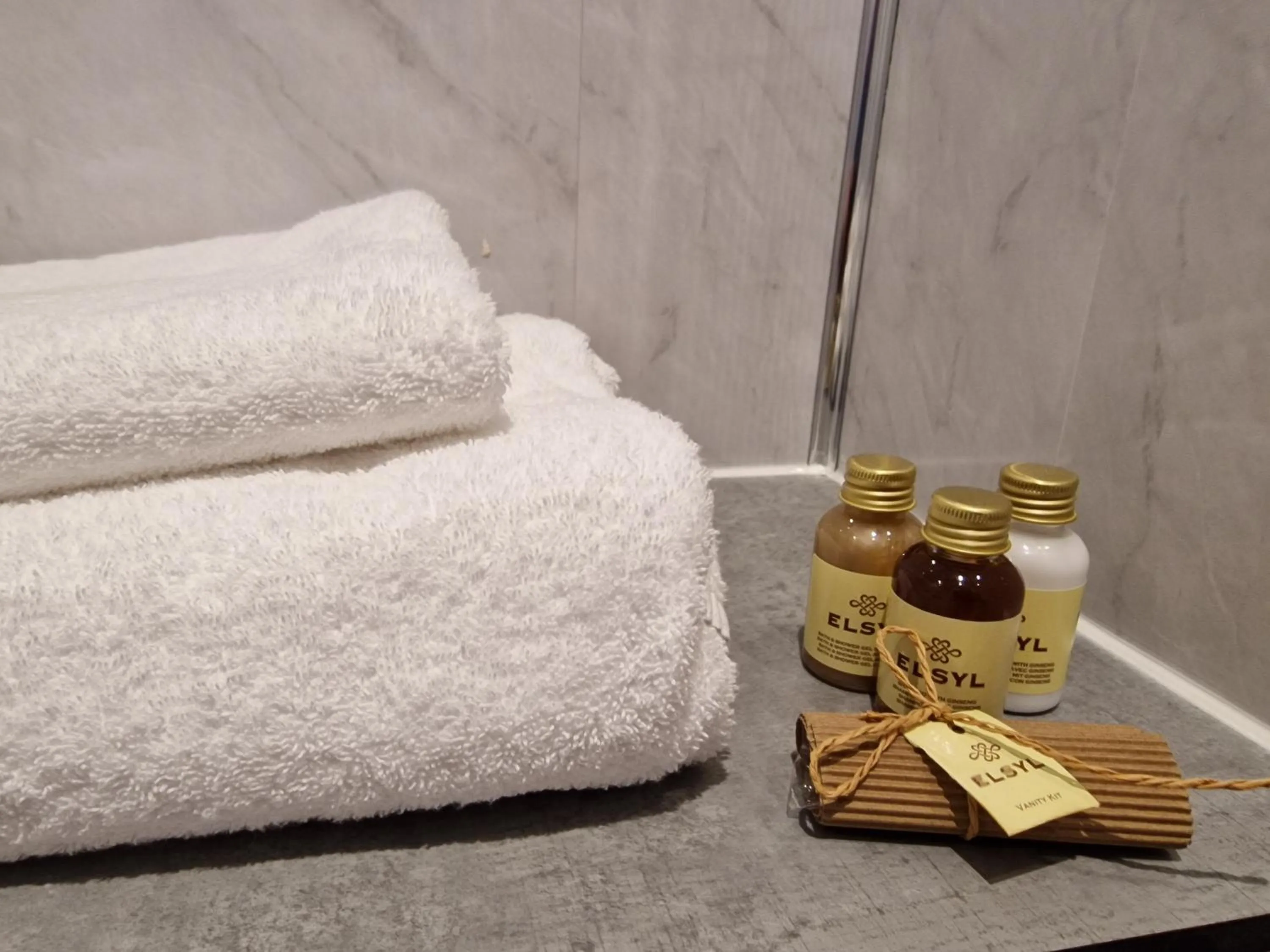 towels in Britannia Inn Glasgow