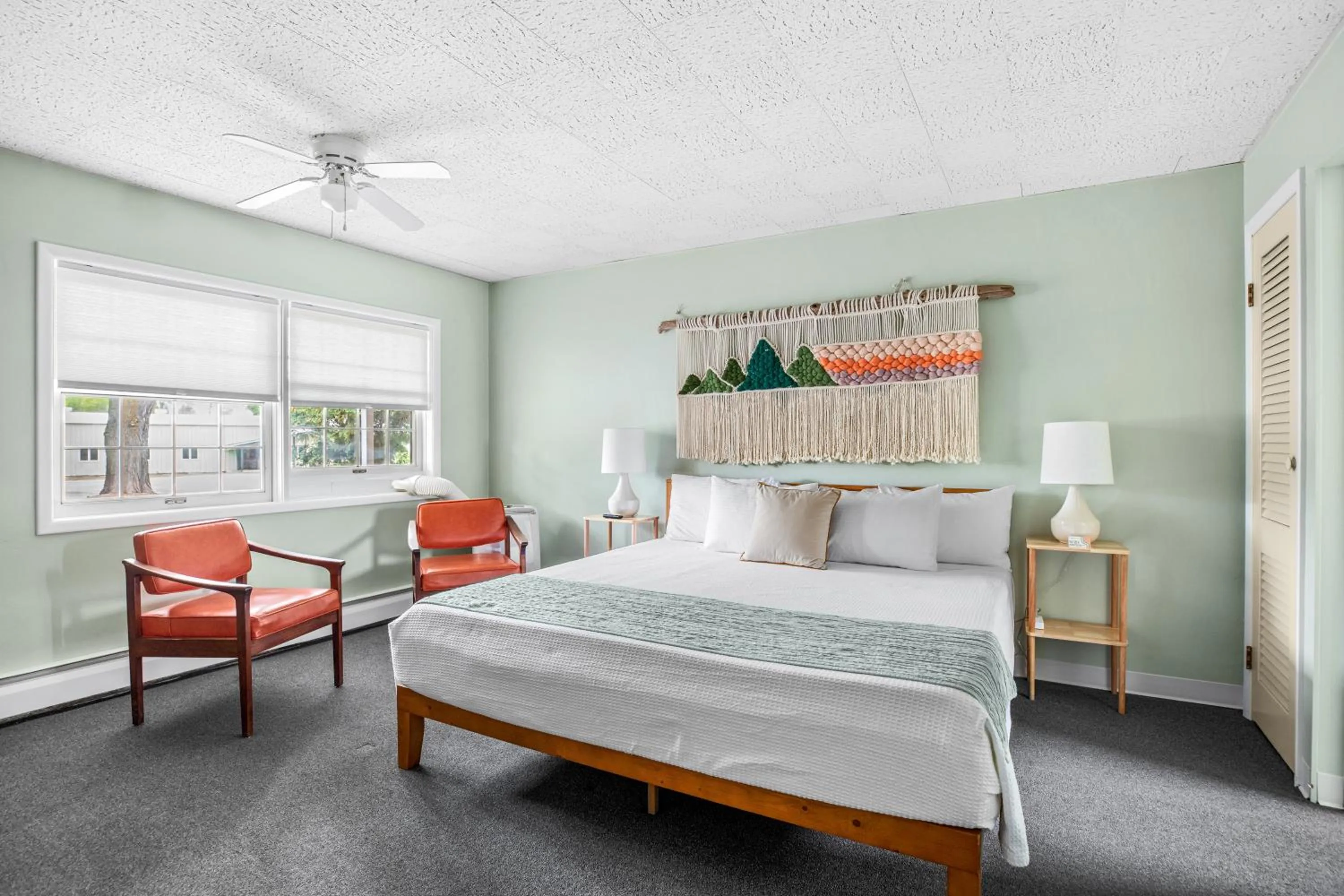 Photo of the whole room, Bed in Motel Bear Lake